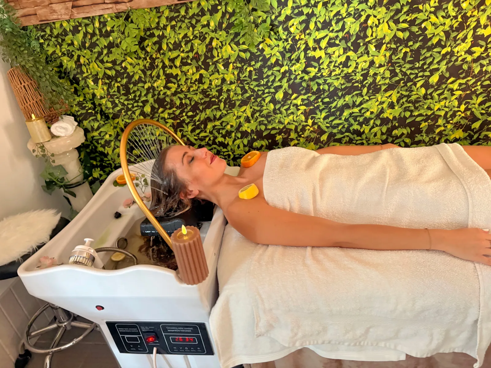 As La Joie Pour Elle - Coiffure La Rochelle - OneBooking
