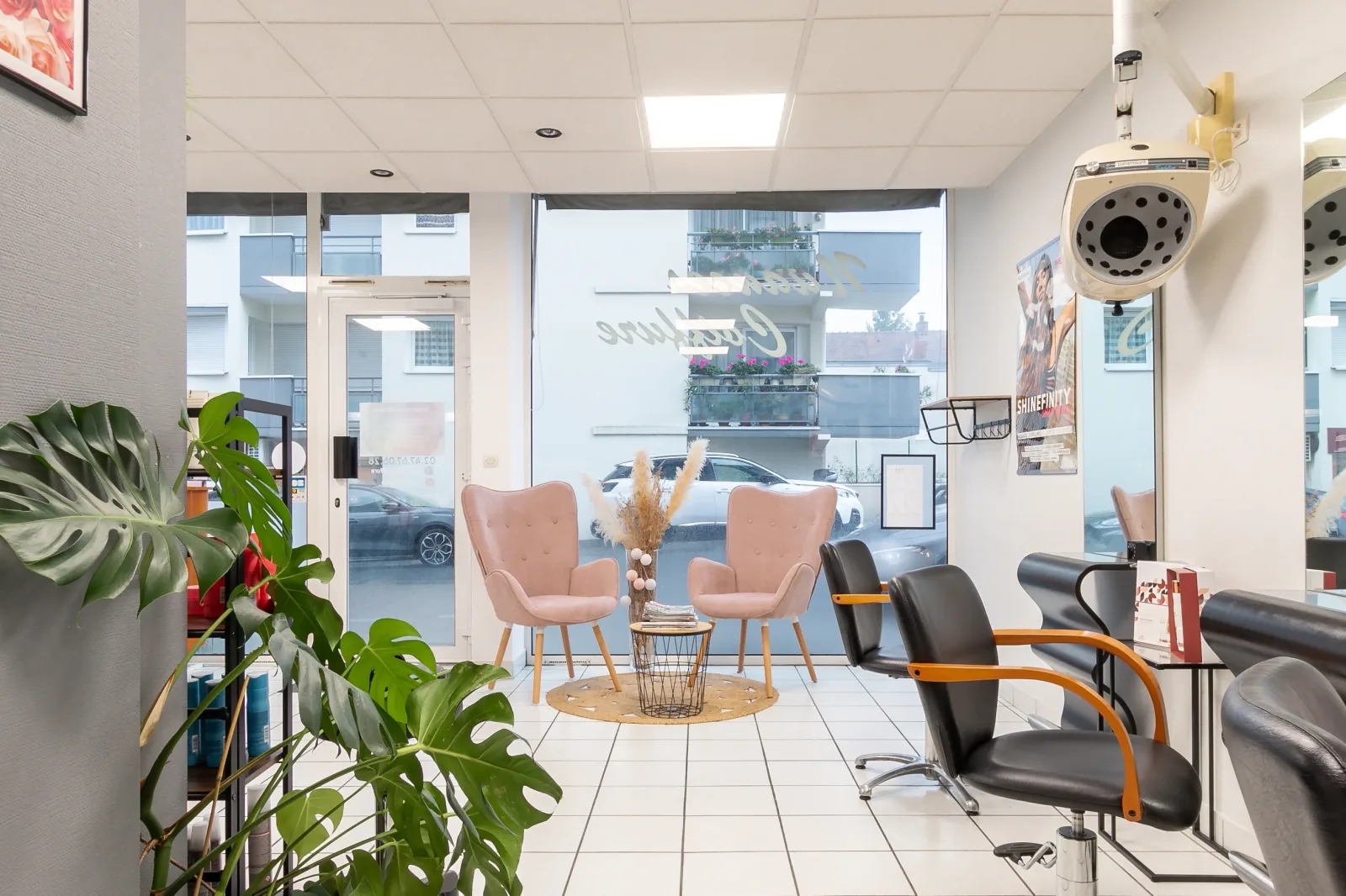Nuances Coiffure - Coiffure Joué-lès-Tours - OneBooking