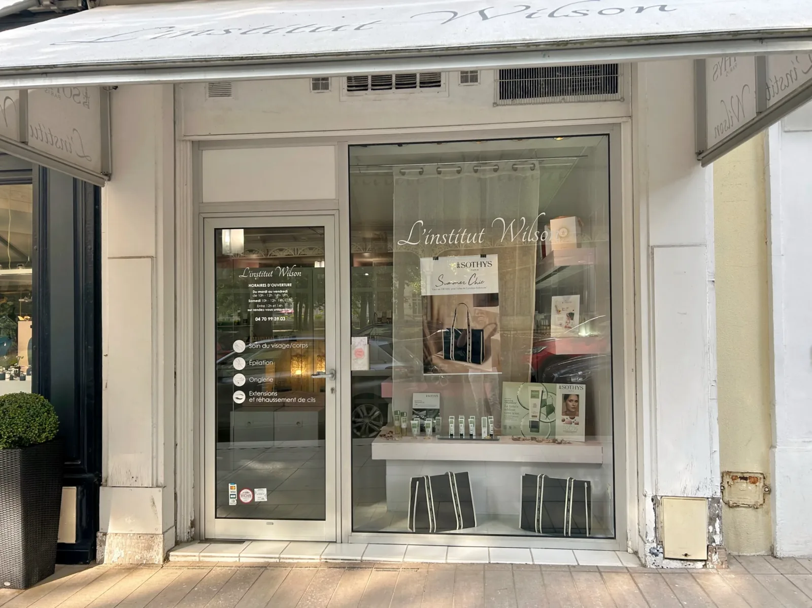 l’institut wilson - Onglerie Vichy - OneBooking