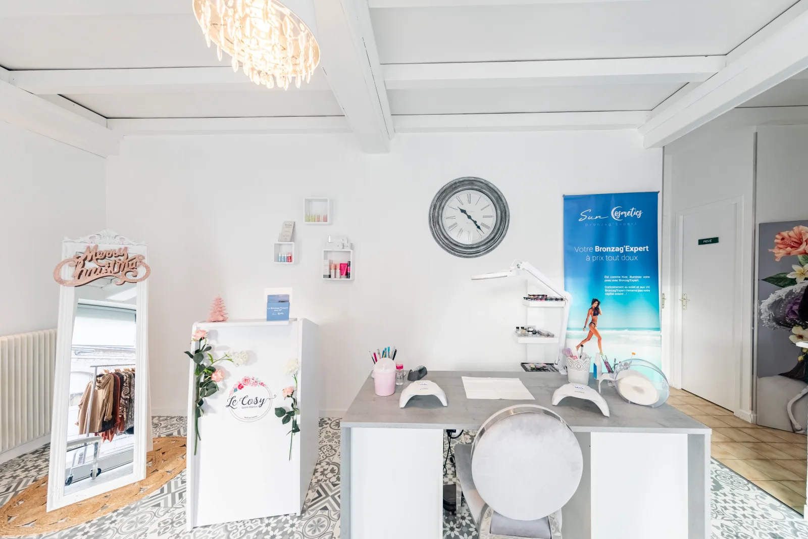 Le Cosy Saint Martin - Institut de beauté Saint-Martin-Belle-Roche - OneBooking