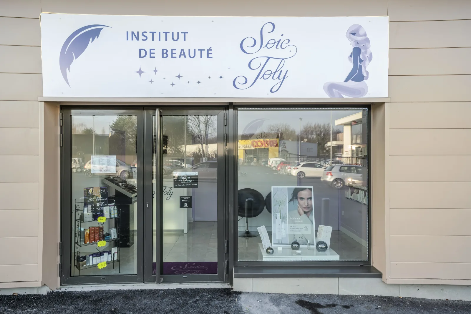Soie Joly - Institut de beauté La Chapelle-sur-Erdre - OneBooking