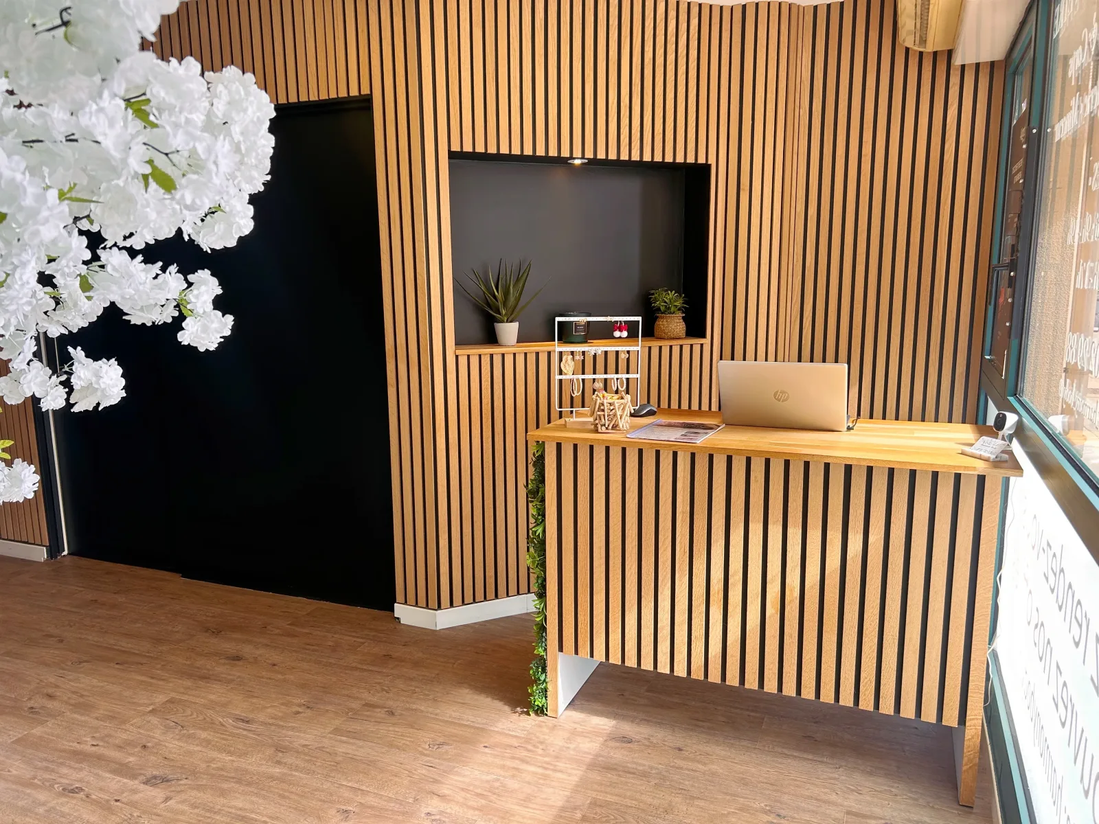 Harmony Body - Onglerie Villefranche-sur-Saône - OneBooking