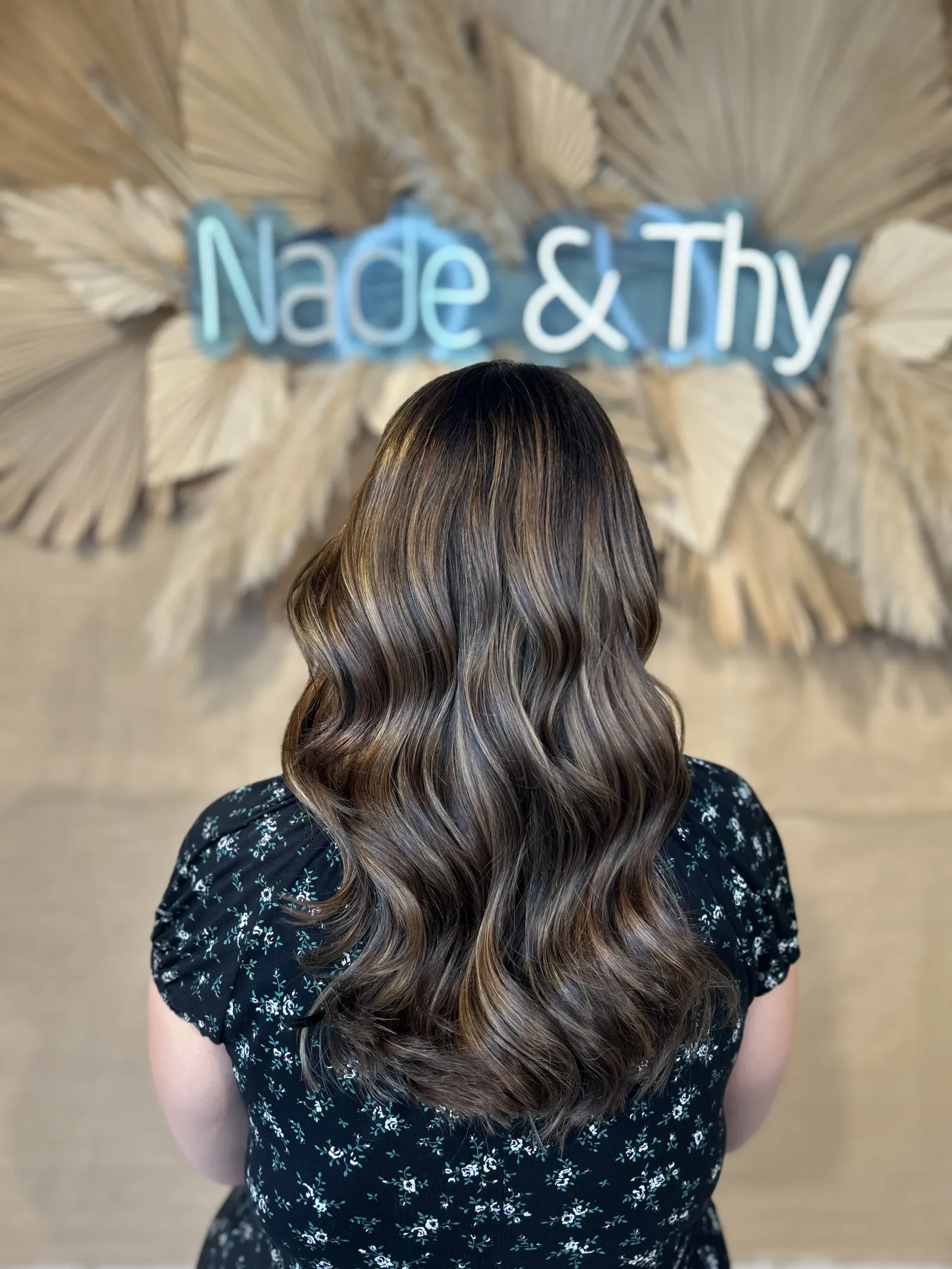 Nade and Thy - Coiffure Vesoul - OneBooking