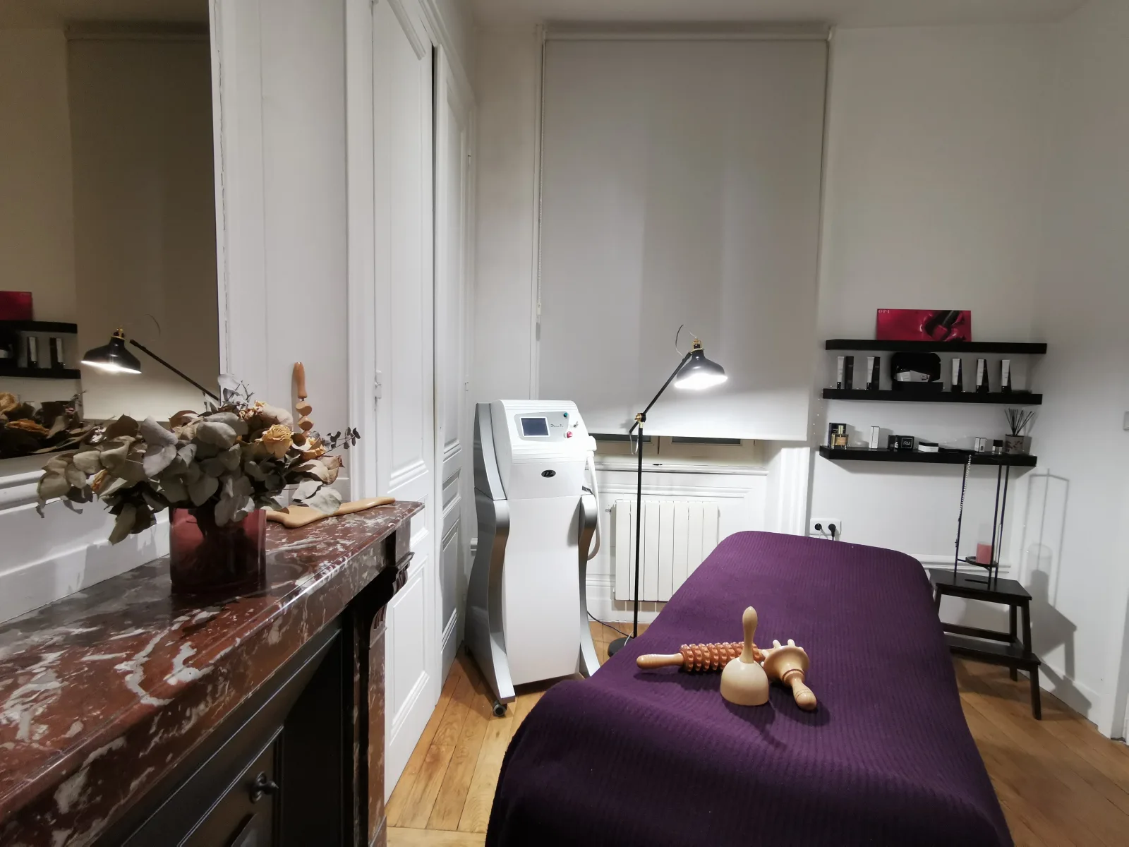 Caroline - Chez Louis Lorenzo - Institut de beauté Tassin-la-Demi-Lune - OneBooking