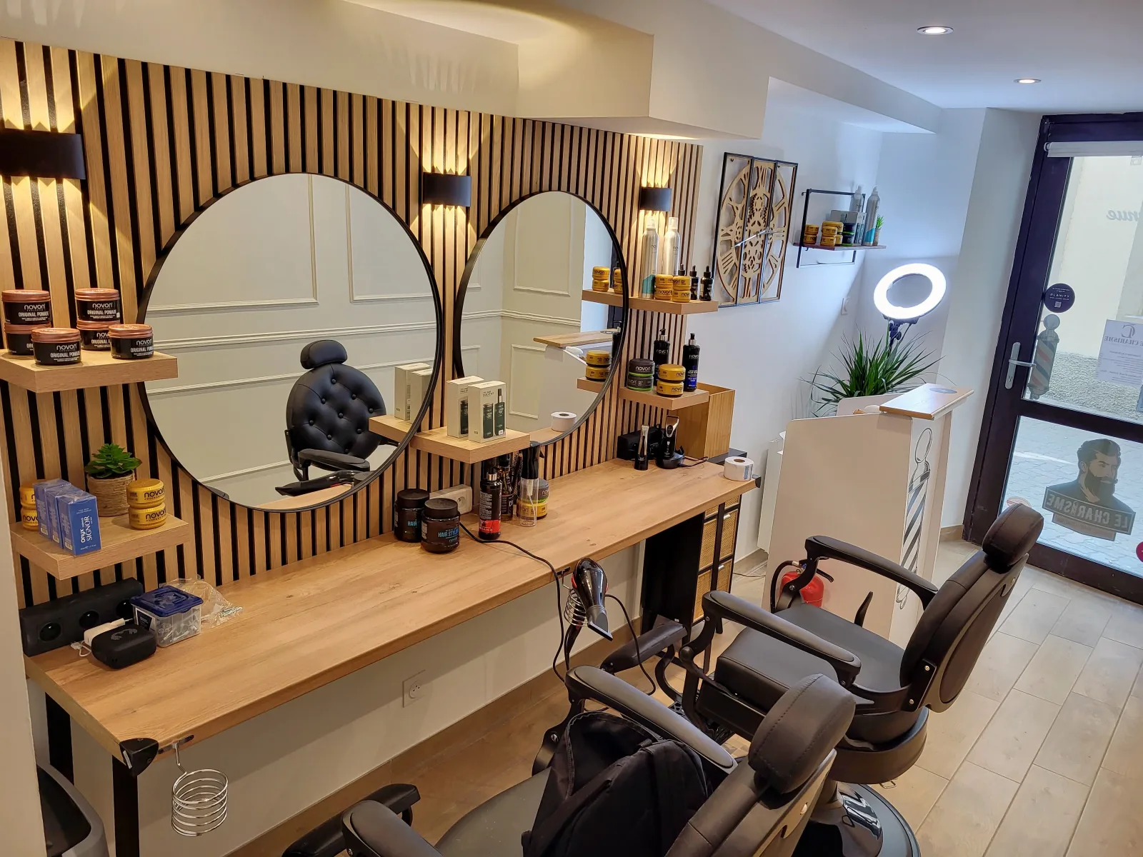 Le charisme coiffeur/barbier - Coiffure Strasbourg - OneBooking