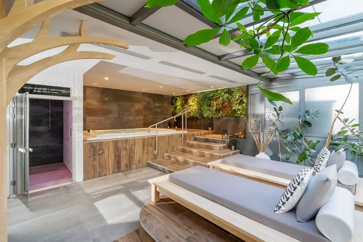 SPA Hôtel Central Park - Massage La Rochelle - OneBooking