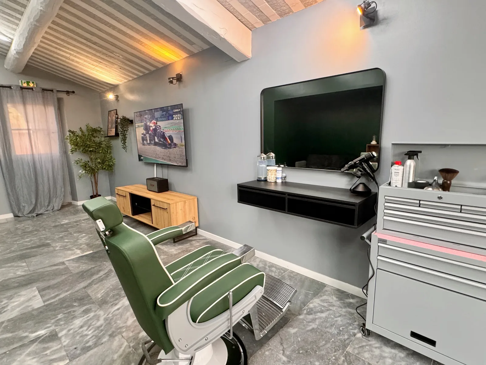 VIRTUS - Coiffure L'Isle-sur-la-Sorgue - OneBooking
