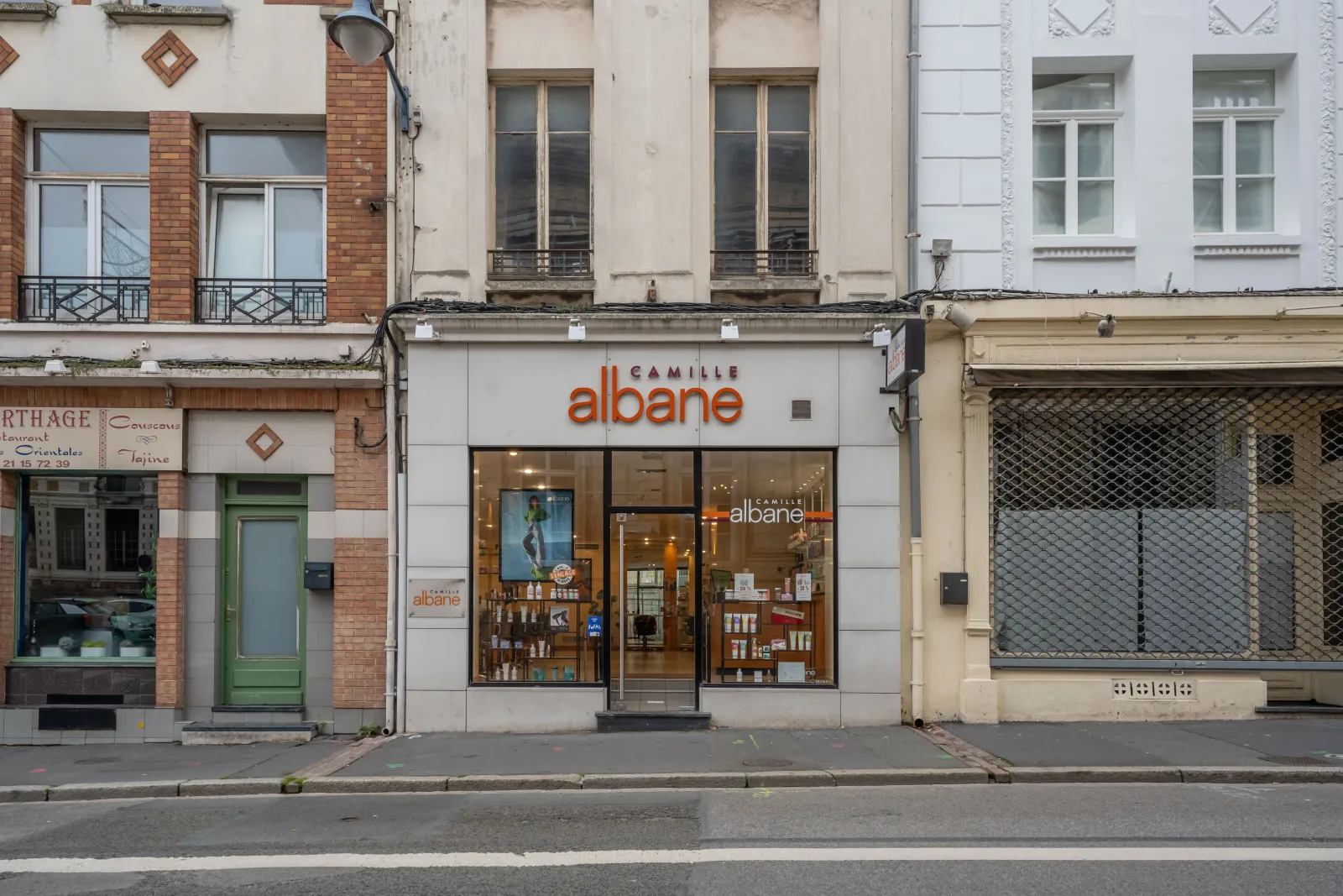Camille Albane - Arras - Coiffure Arras - OneBooking