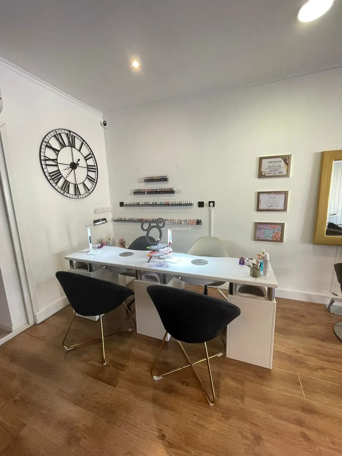 L'atelier essentiel - Coiffure Saint-Macaire - OneBooking