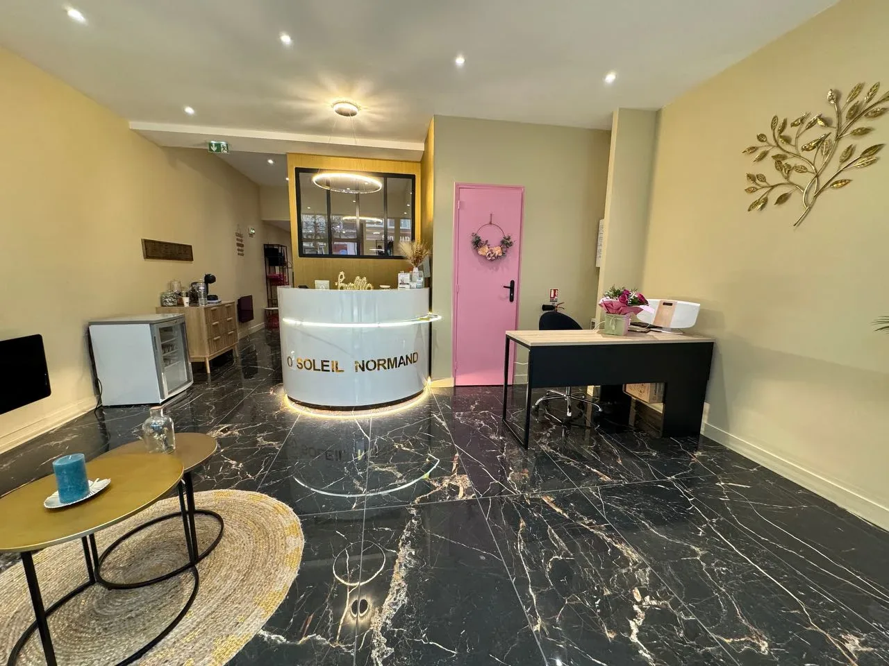 Ô Soleil Normand - Onglerie Lisieux - OneBooking