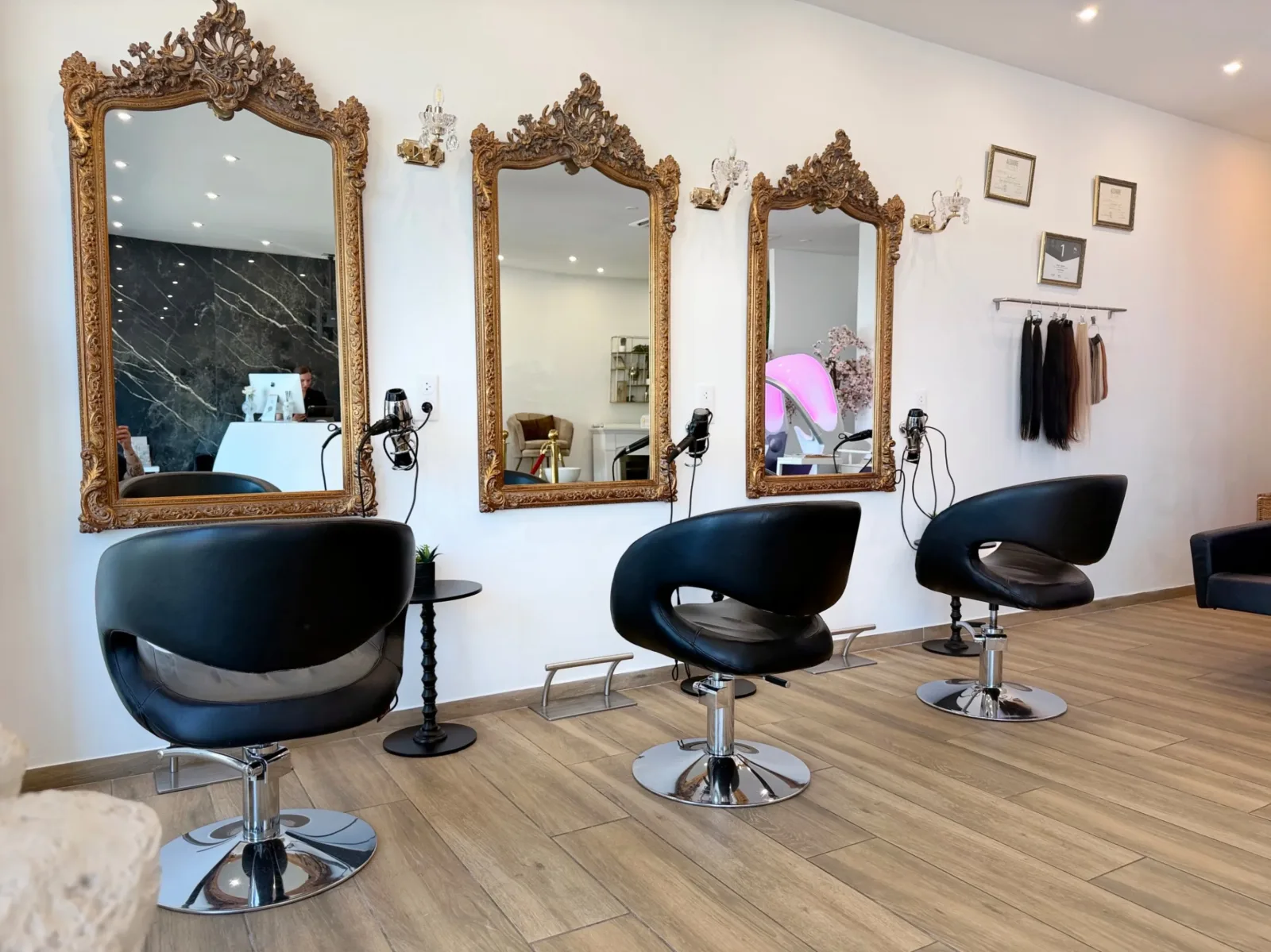 Sarah G Institut Coiffure Esthétique - Coiffure Maubeuge - OneBooking