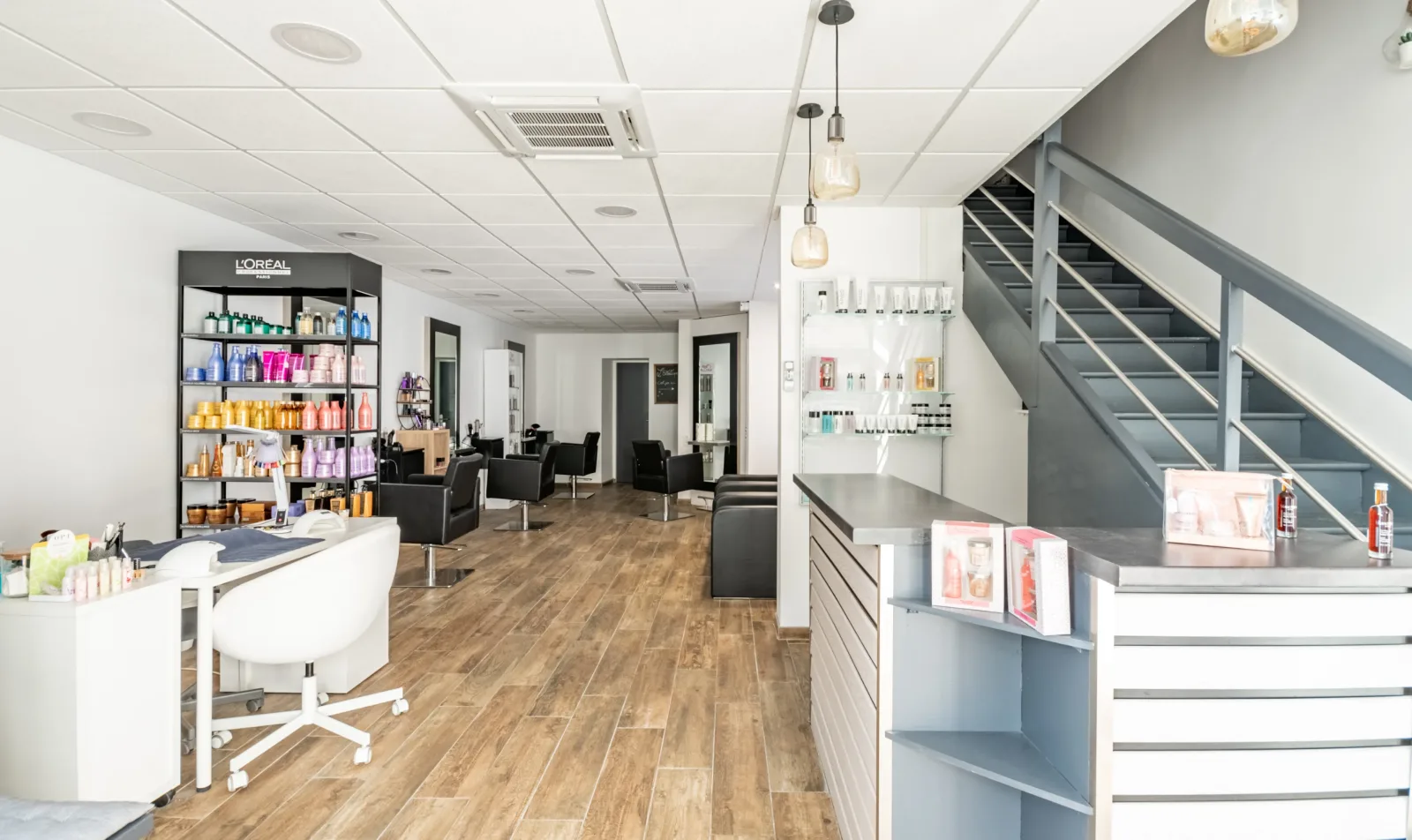 Salon 3.0 - Coiffure Lagnieu - OneBooking