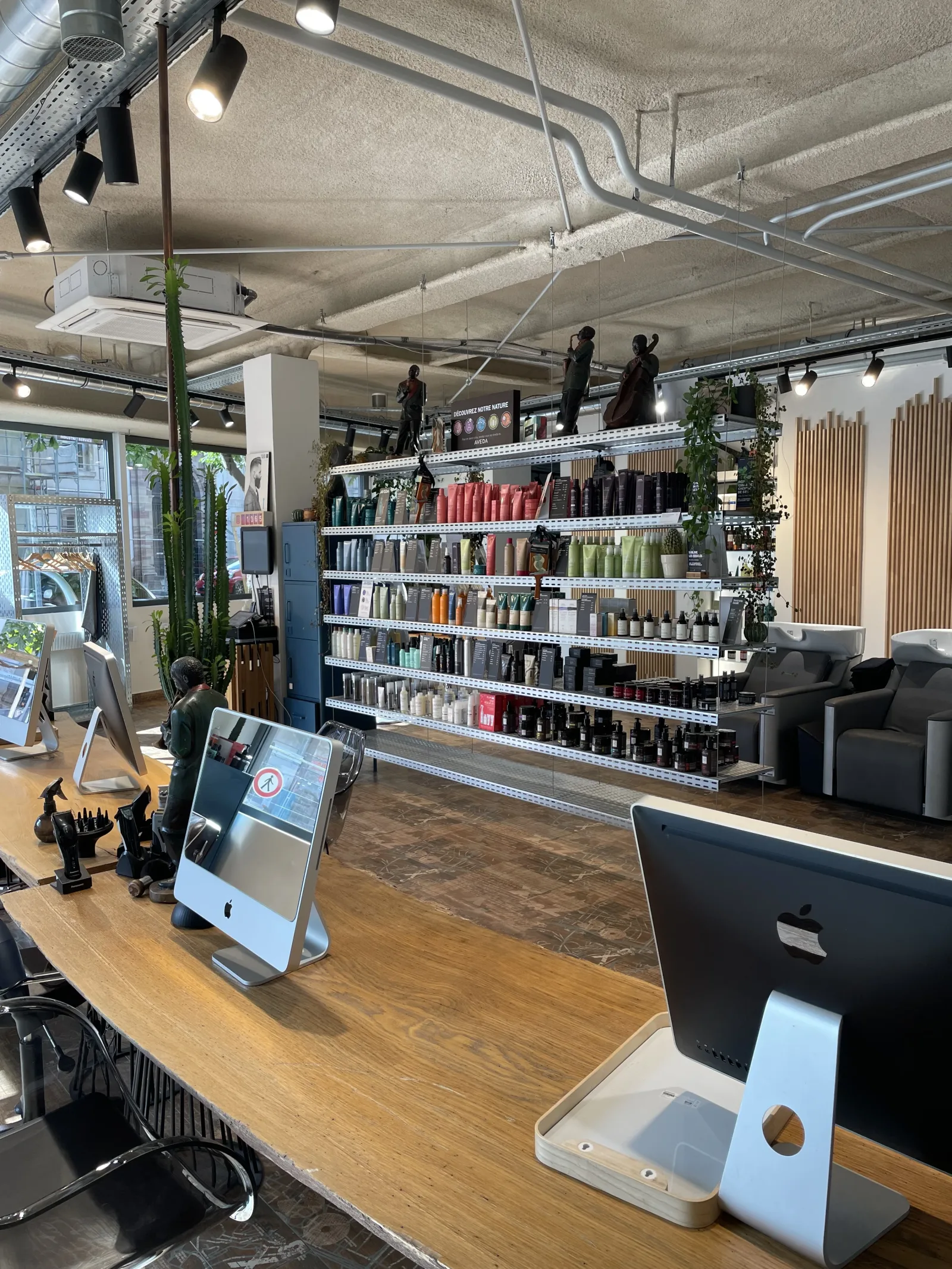 MINELLE - Coiffure Strasbourg - OneBooking