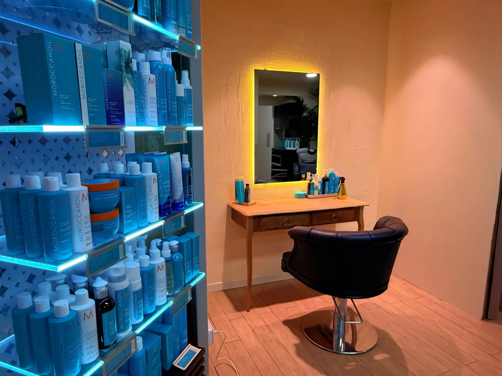 L'instant Précieux - Coiffure Alençon - OneBooking