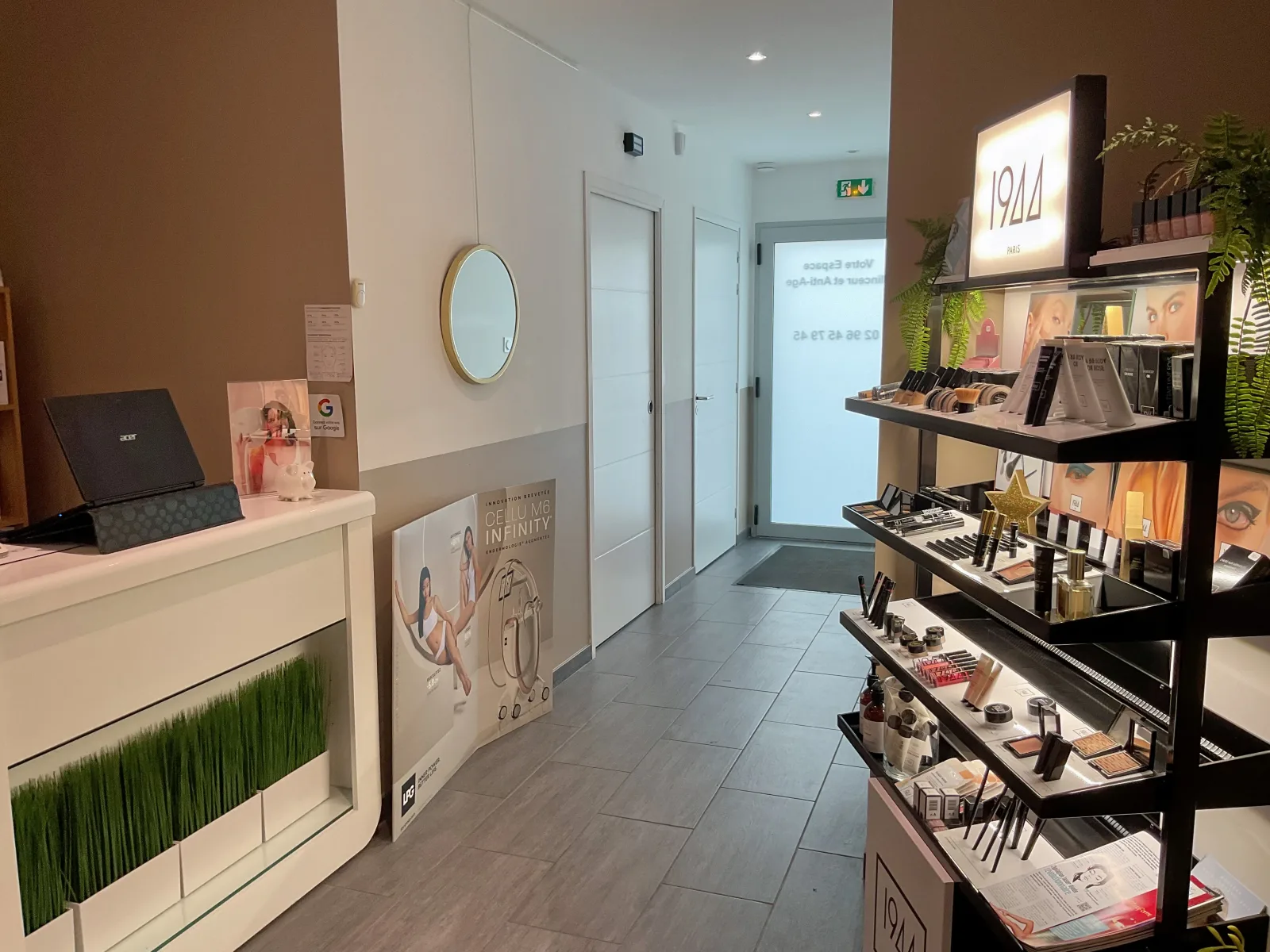 Lotus Forme - Institut de Beauté & Centre Technologie - Onglerie Lannion - OneBooking