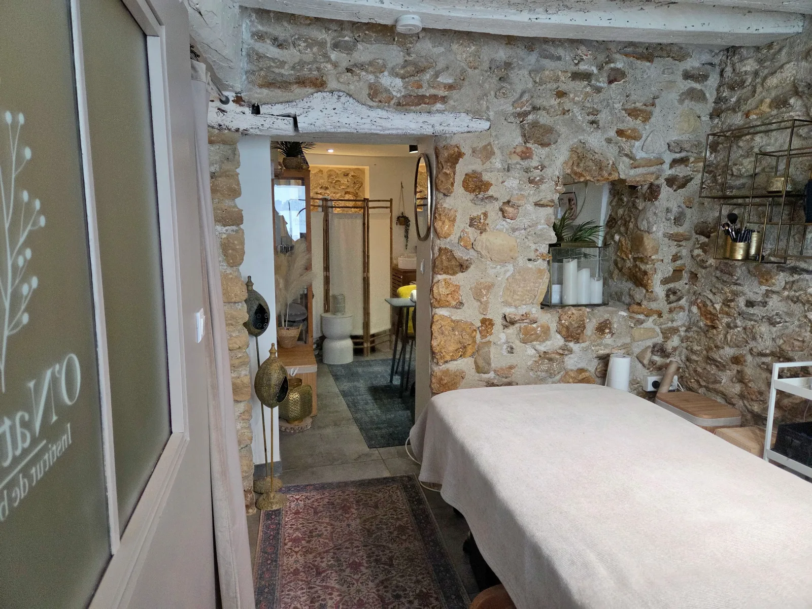 O' Naturel (Institut de beauté) - Onglerie Marly-le-Roi - OneBooking