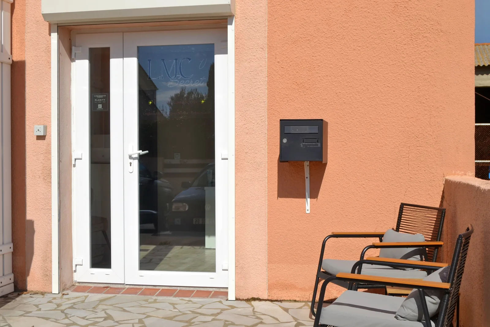 LMC Secret - Institut de beauté Canet-en-Roussillon - OneBooking
