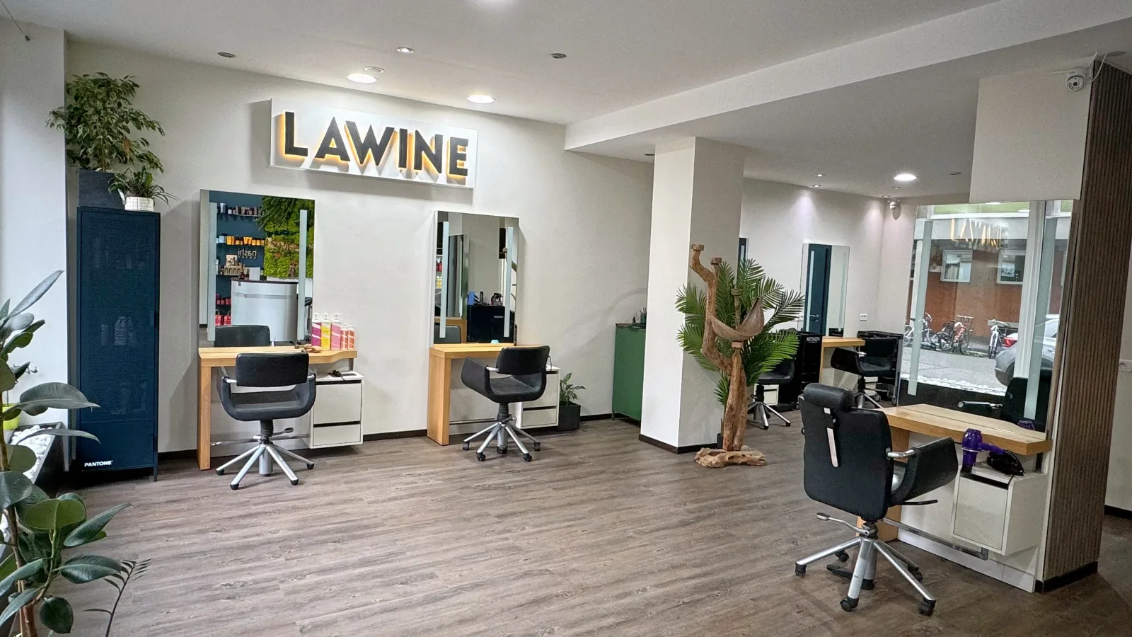 LAWINE - Coiffure Strasbourg - OneBooking