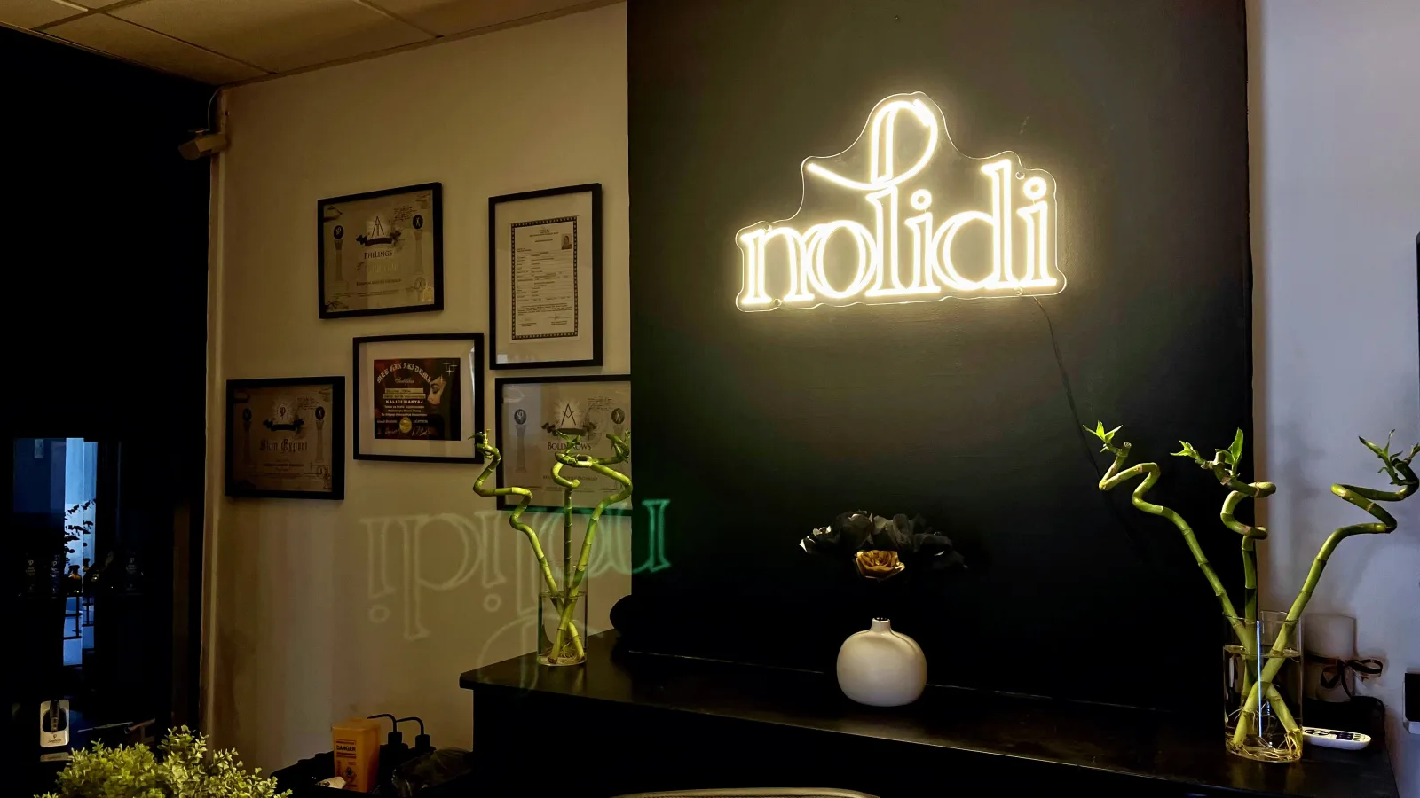 Mofidi - Institut de beauté Valenciennes - OneBooking
