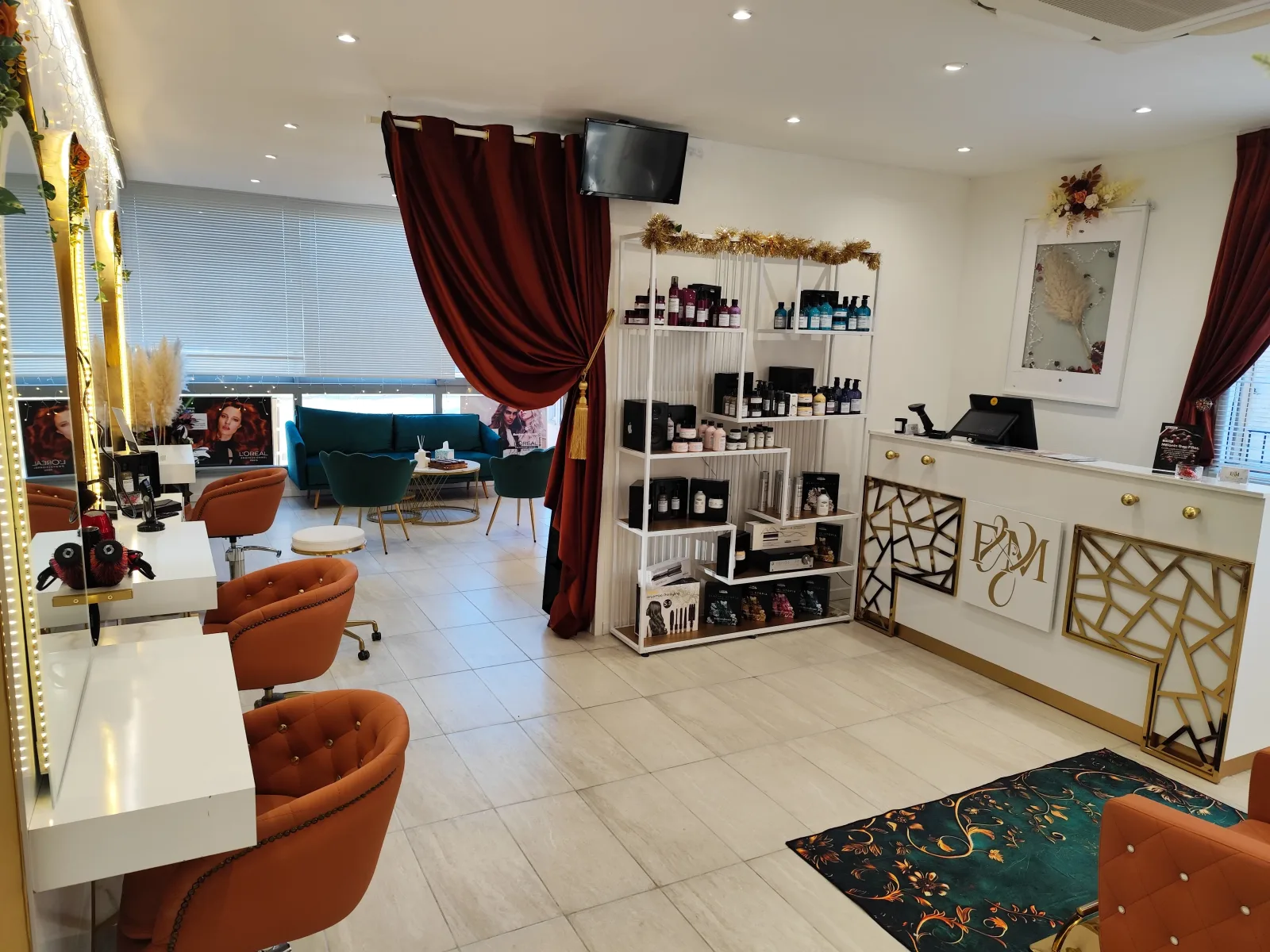 Salon de coiffure féminin Depuis La Nuit Des Temps - Coiffure Melun - Salon de coiffure féminin Depuis La Nuit Des Temps - Photo Galerie - OneBooking