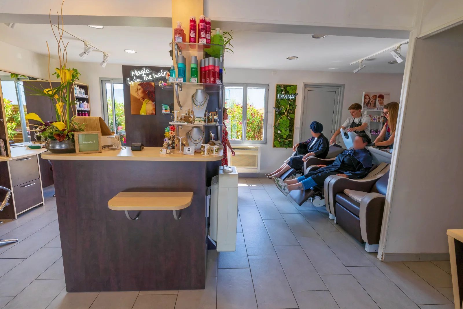 Divina Coiffure - Coiffure Châtellerault - Divina Coiffure - Photo Galerie - OneBooking