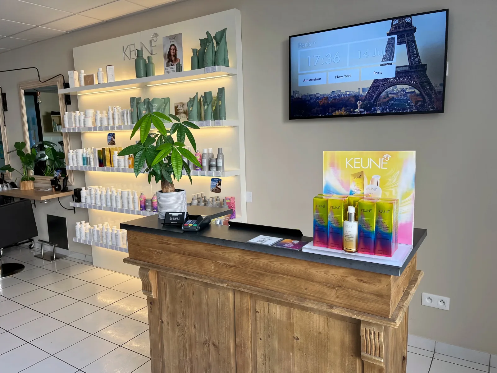 Le salon de Sophie - Coiffure Saint-Memmie - Le salon de Sophie - Photo Galerie - OneBooking