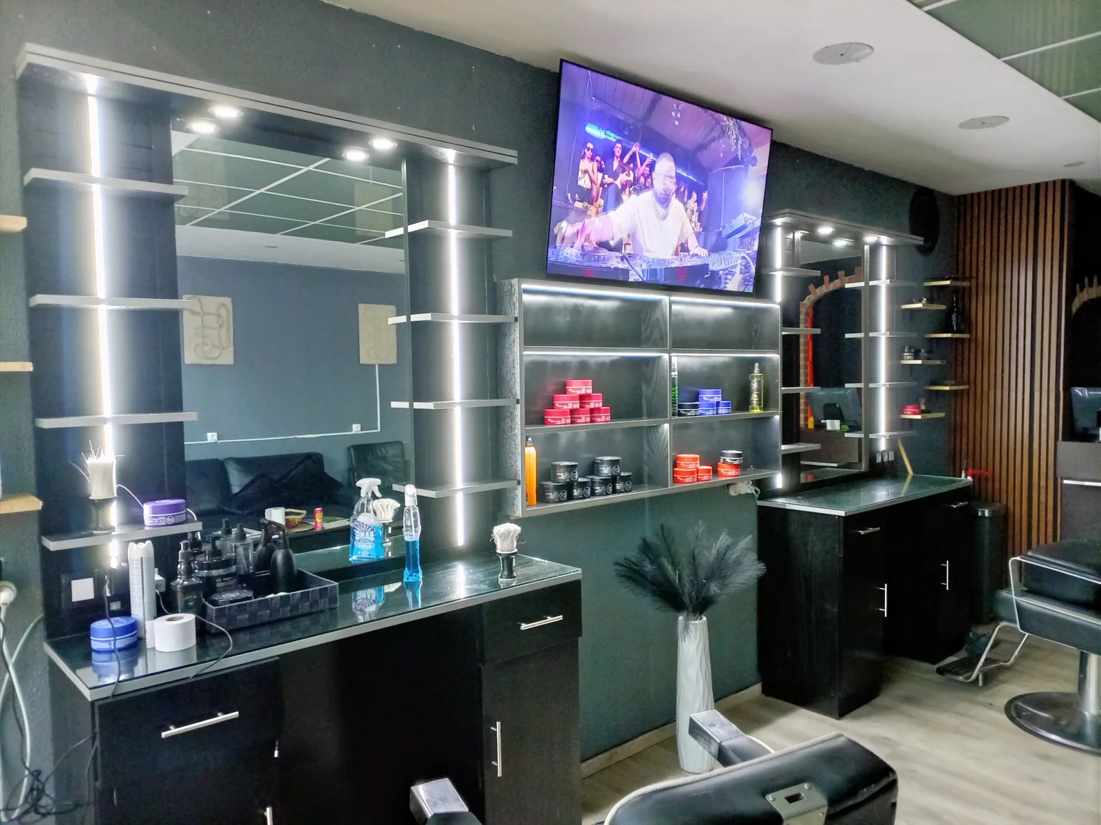 Tif Barber 64 - Coiffure Oloron-Sainte-Marie - Tif Barber 64 - Photo Galerie - OneBooking