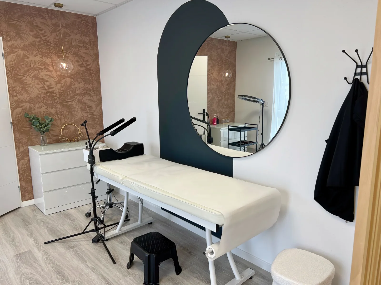 Studio M - Maquillage Permanent - Sourcils & cils Villefranche-sur-Saône - Studio M - Maquillage Permanent - Photo Galerie - OneBooking