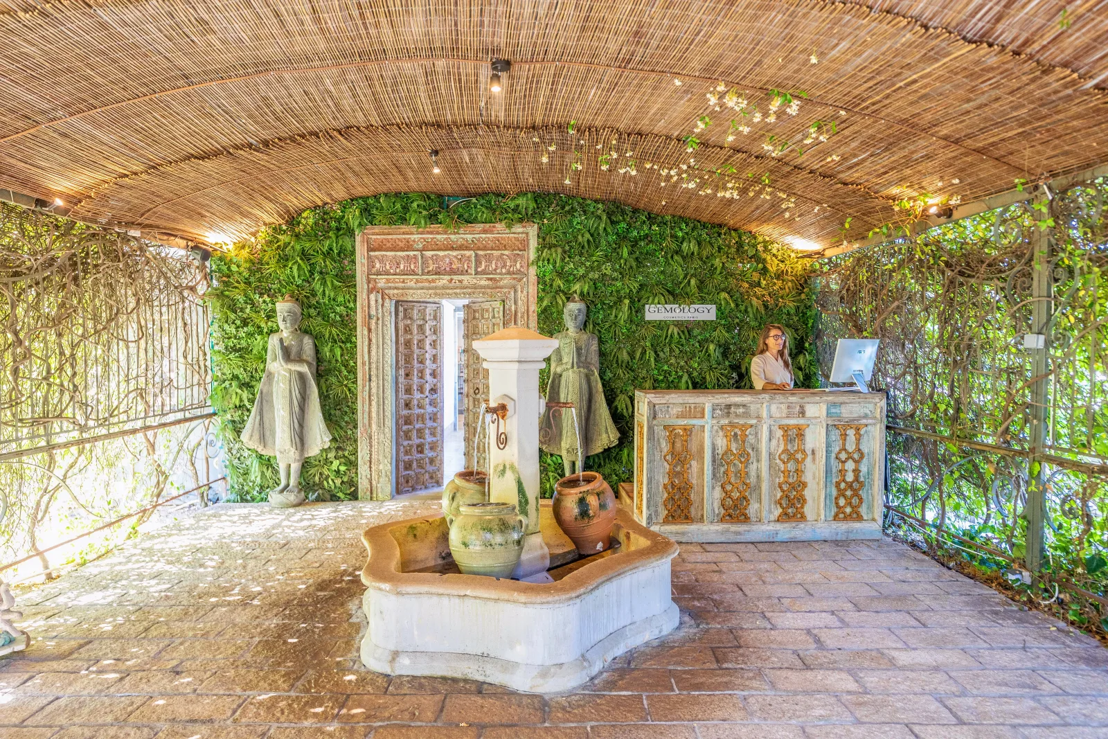 Hôtel " Le Roi Théodore & Spa - Institut de beauté Porto-Vecchio - Hôtel " Le Roi Théodore & Spa - Photo Galerie - OneBooking