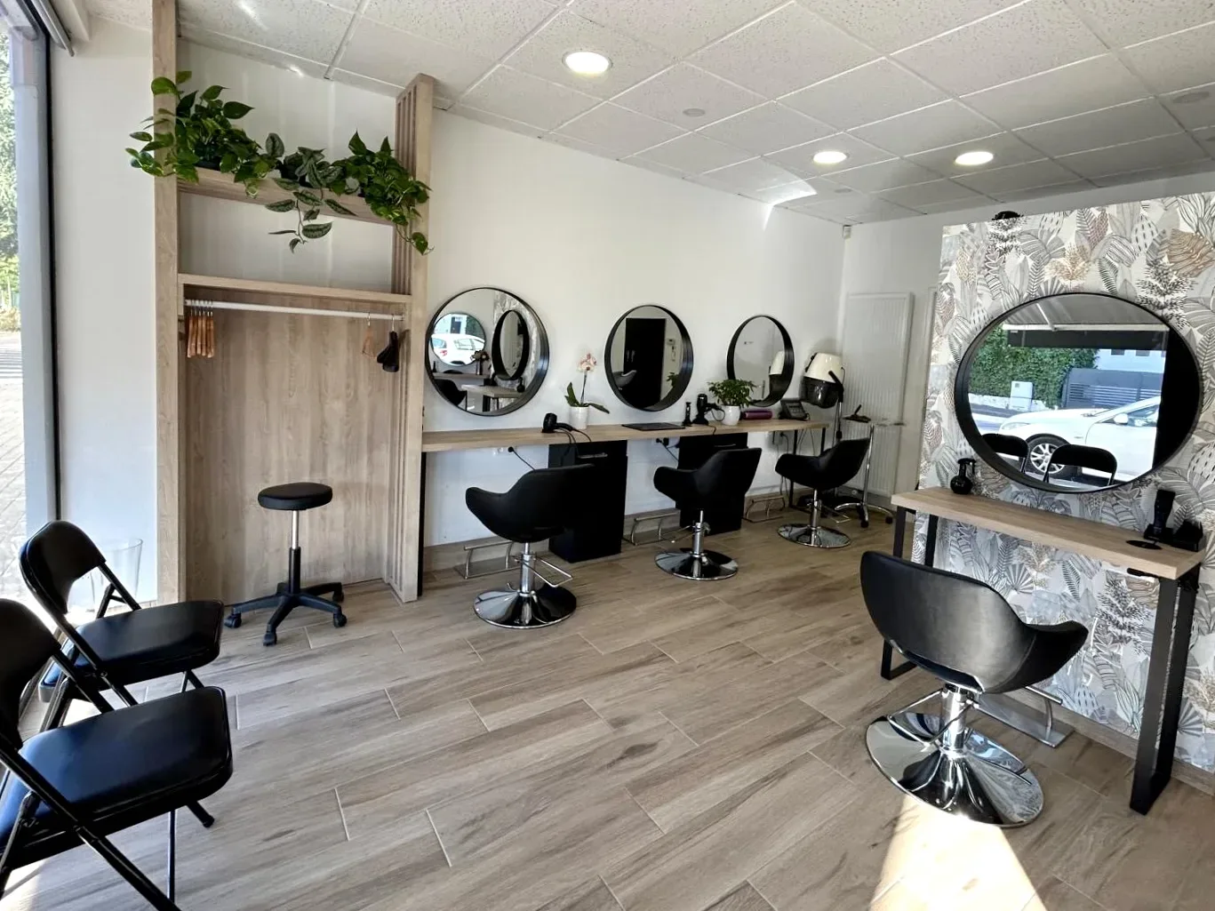Salon des Verts Prés - Coiffure Orvault - Salon des Verts Prés - Photo Galerie - OneBooking