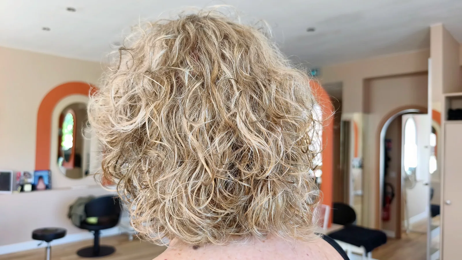 Ello Hair Coiffure - Coiffure Mouans-Sartoux - Ello Hair Coiffure - Photo Galerie - OneBooking