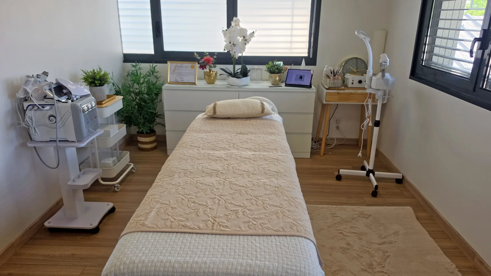 Ellas clinic - Institut de beauté Cugnaux - Ellas clinic - Photo Galerie - OneBooking