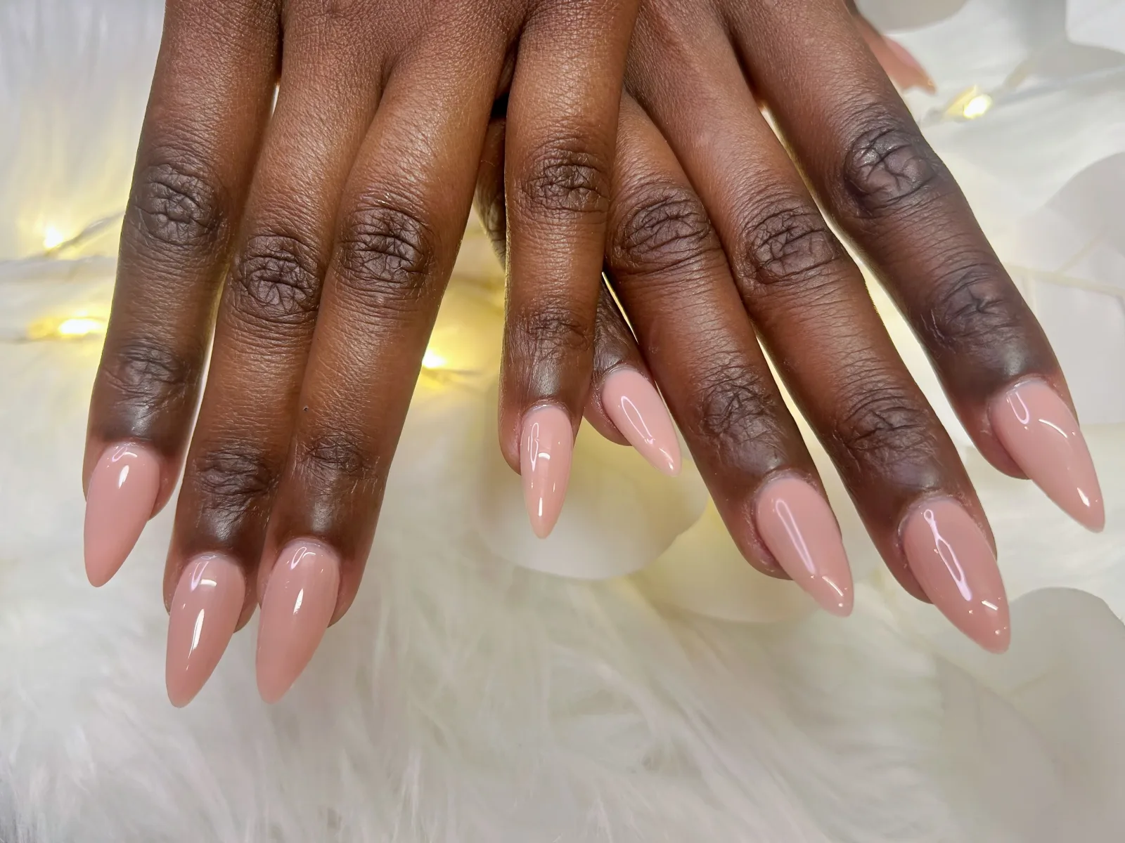 Glow up Nails & Beauty - Institut de beauté Melun - Glow up Nails & Beauty - Photo Galerie - OneBooking