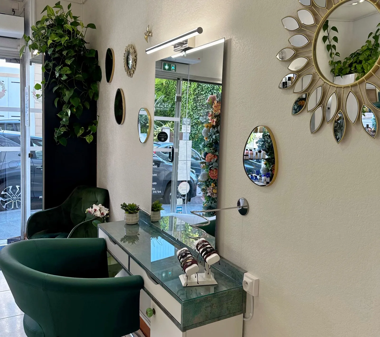 O' Alizés - Coiffure Meudon - O' Alizés - Photo Galerie - OneBooking