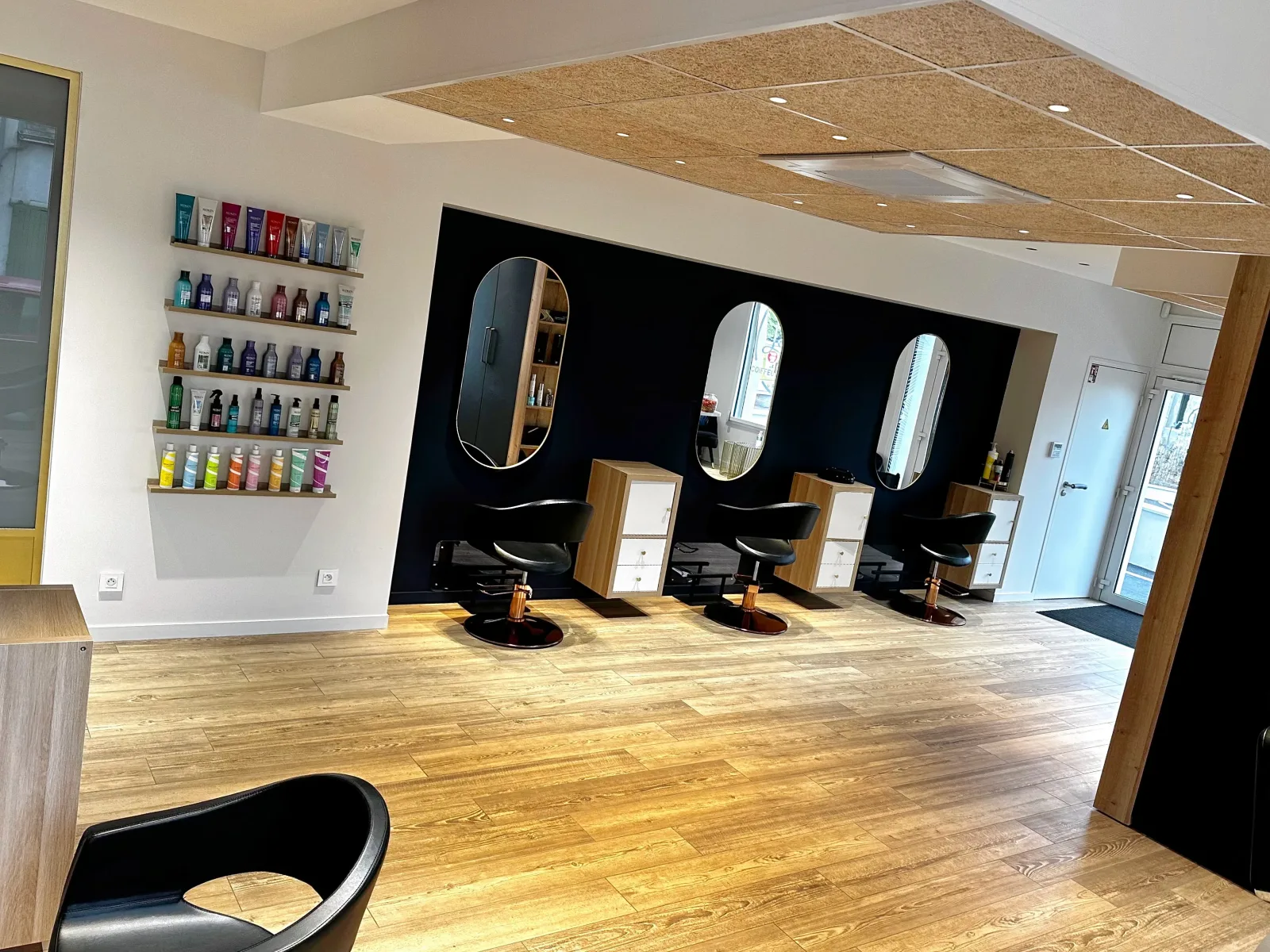 Le 24 coiffeur expert - Coiffure Bouaye - Le 24 coiffeur expert - Photo Galerie - OneBooking