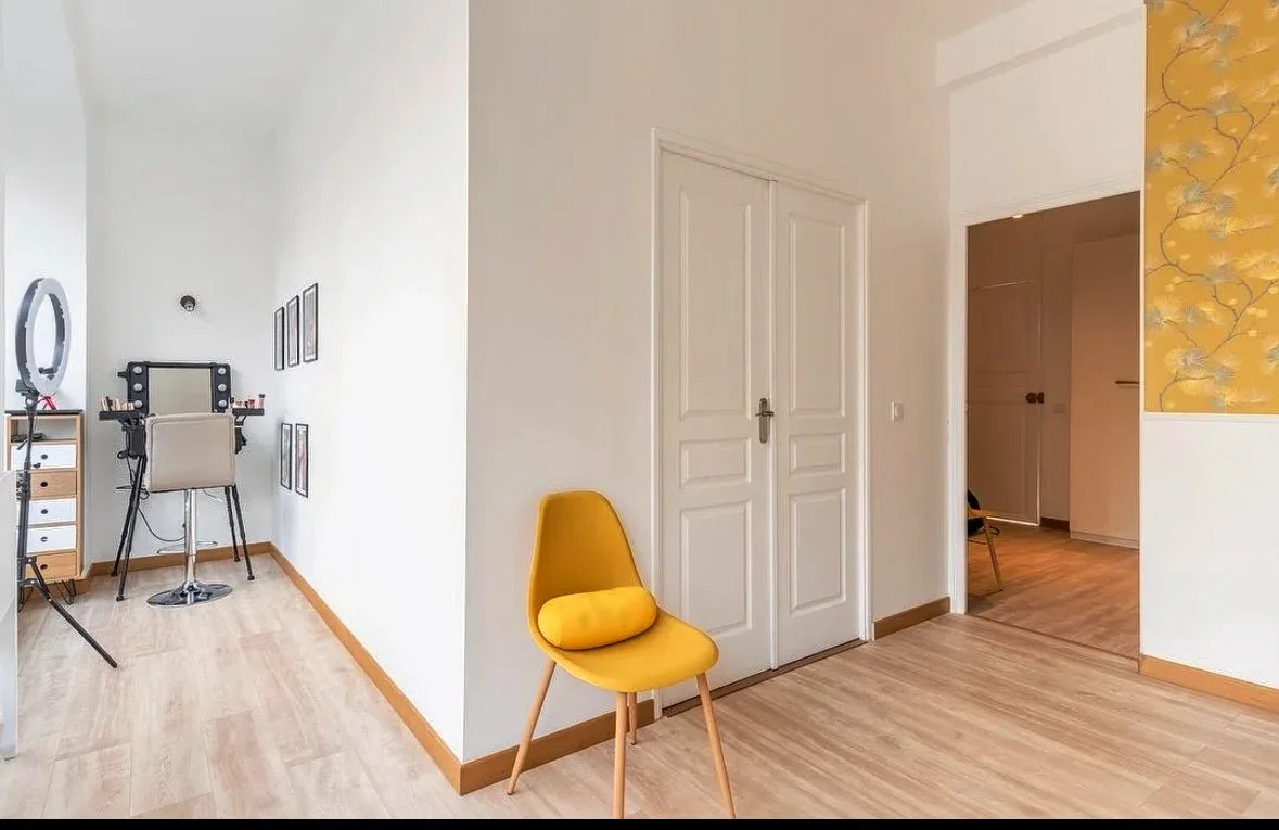 Beauty Relaxant Carnot - Onglerie Boulogne-Billancourt - Beauty Relaxant Carnot - Photo Galerie - OneBooking