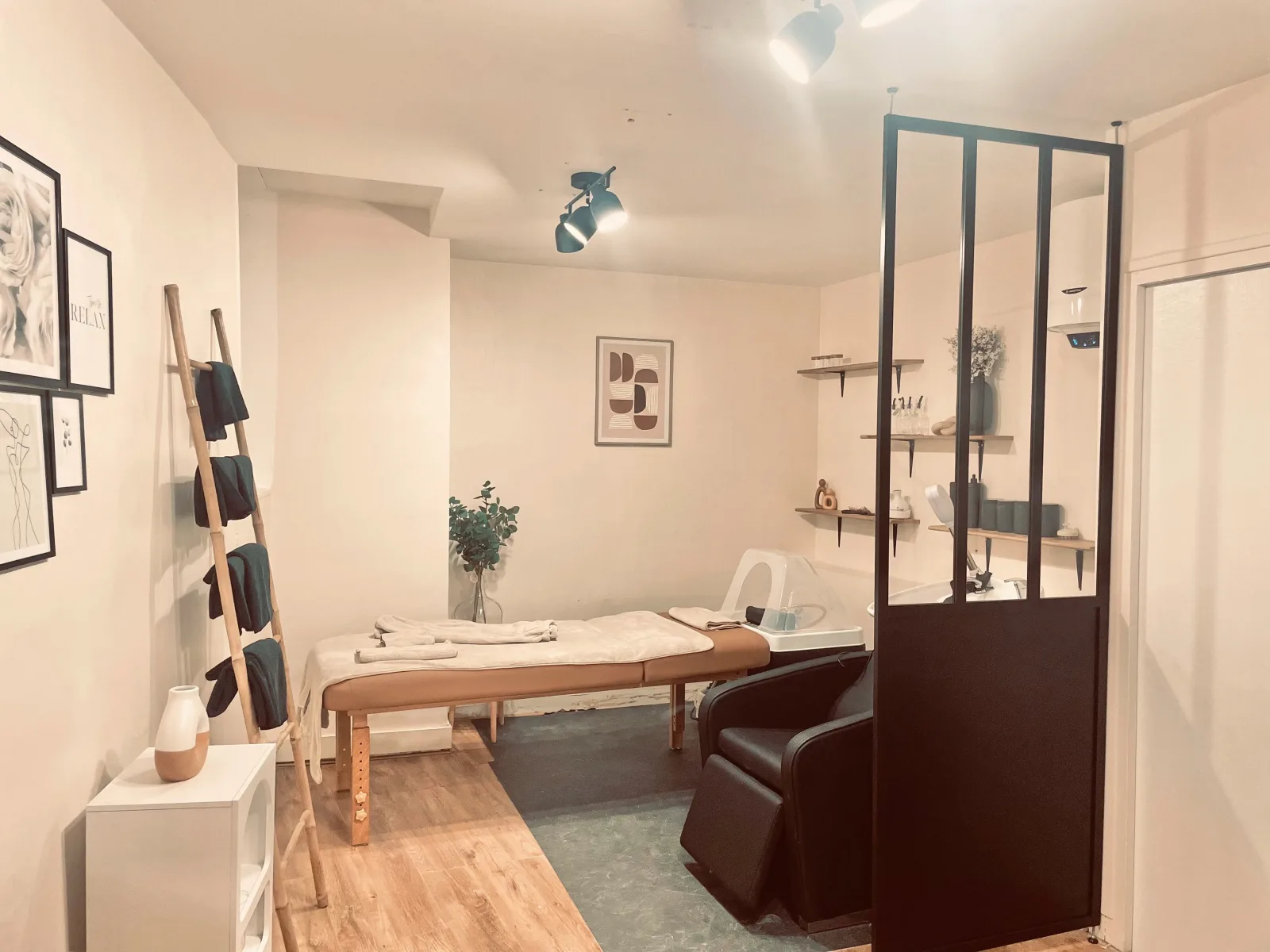 AS Hair Therapy - Coiffure Melun - AS Hair Therapy - Photo Galerie - OneBooking