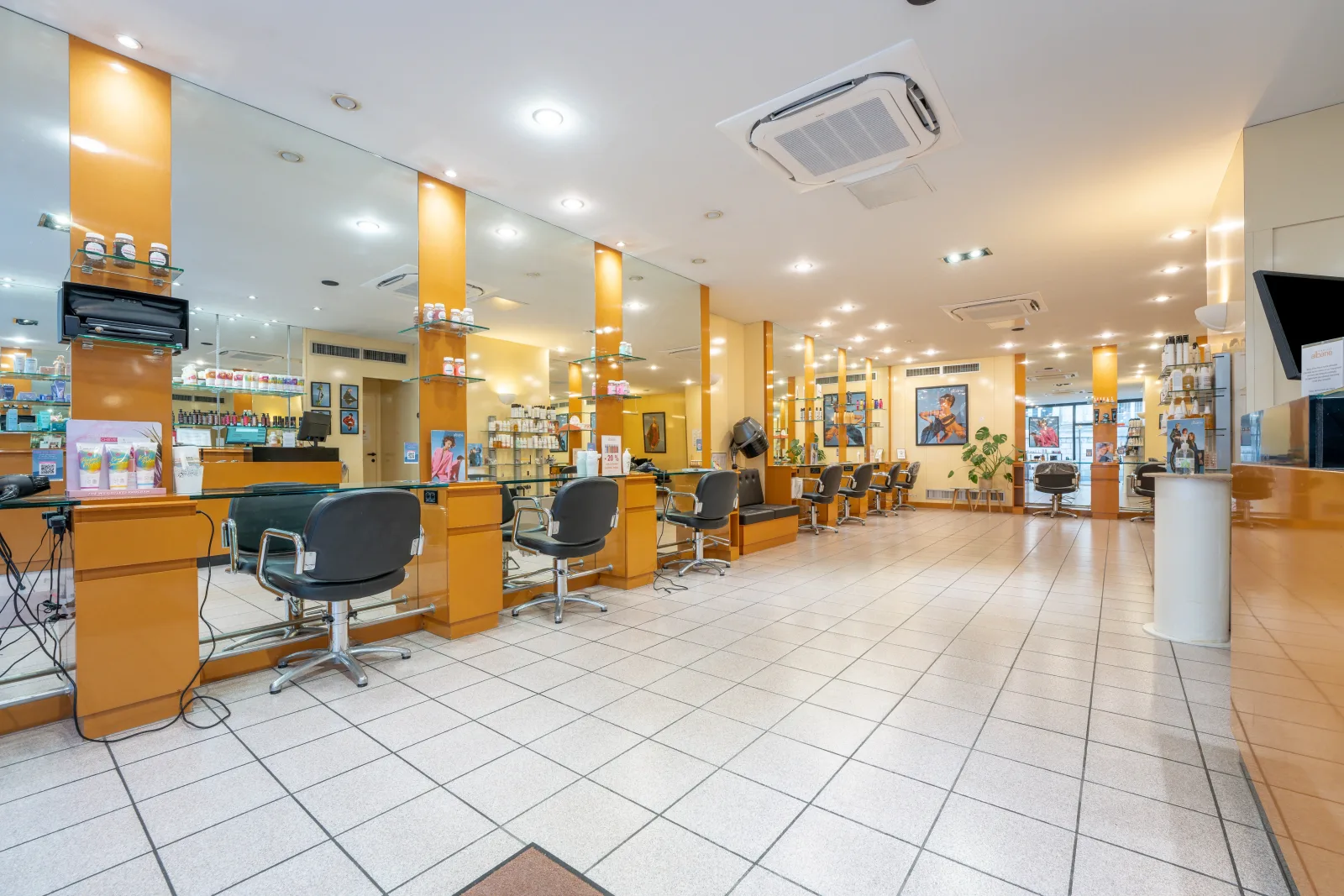 Camille Albane - Arras - Coiffure Arras - Camille Albane - Arras - Photo Galerie - OneBooking