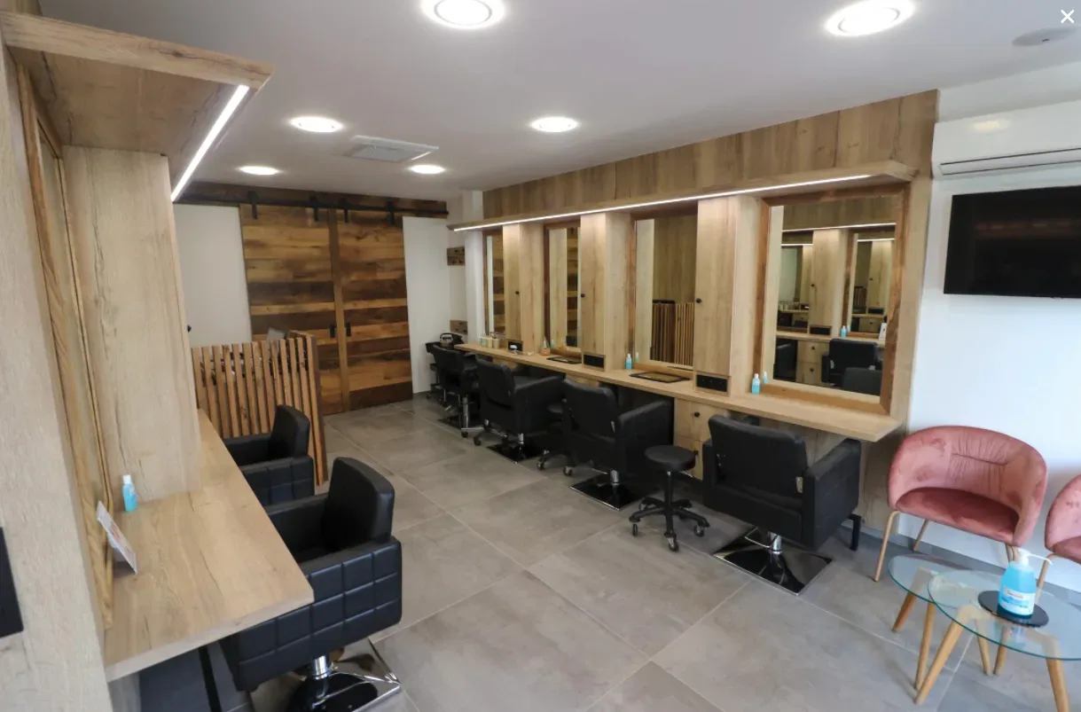 Le salon - Coiffure Porto-Vecchio - Le salon - Photo Galerie - OneBooking
