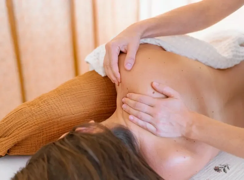 Skora - Reflexologie - Soins visage - Kobido - Massages - Pour toute la famille - Institut de beauté Coutances - Skora - Reflexologie - Soins visage - Kobido - Massages - Pour toute la famille - Photo Galerie - OneBooking