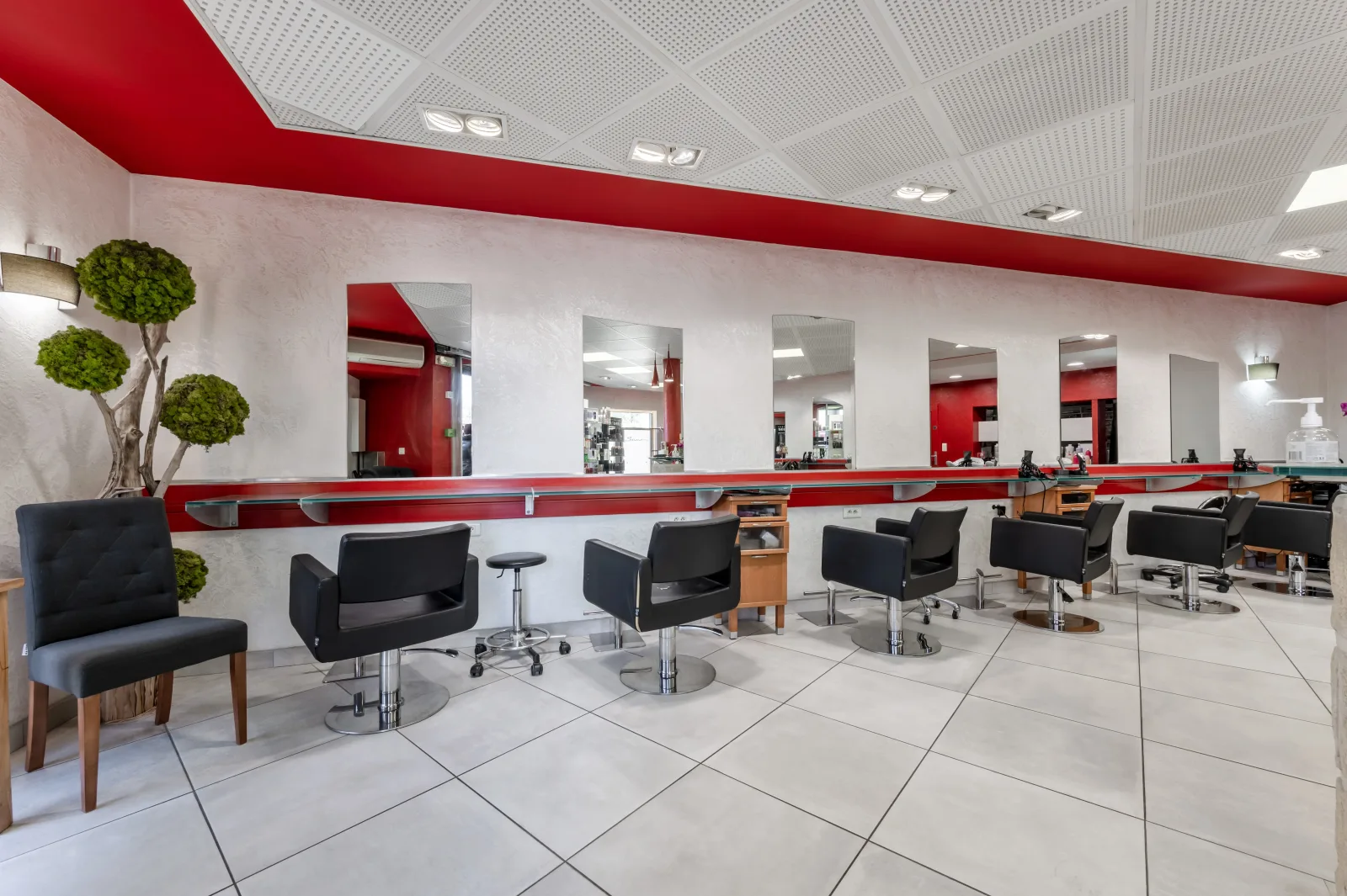 Siroco Coiffure - Coiffure Vauvert - Siroco Coiffure - Photo Galerie - OneBooking