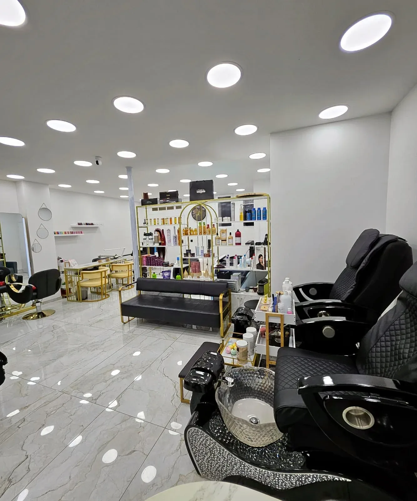 Cherine Beaute - Coiffure Noisy-le-Sec - Cherine Beaute - Photo Galerie - OneBooking