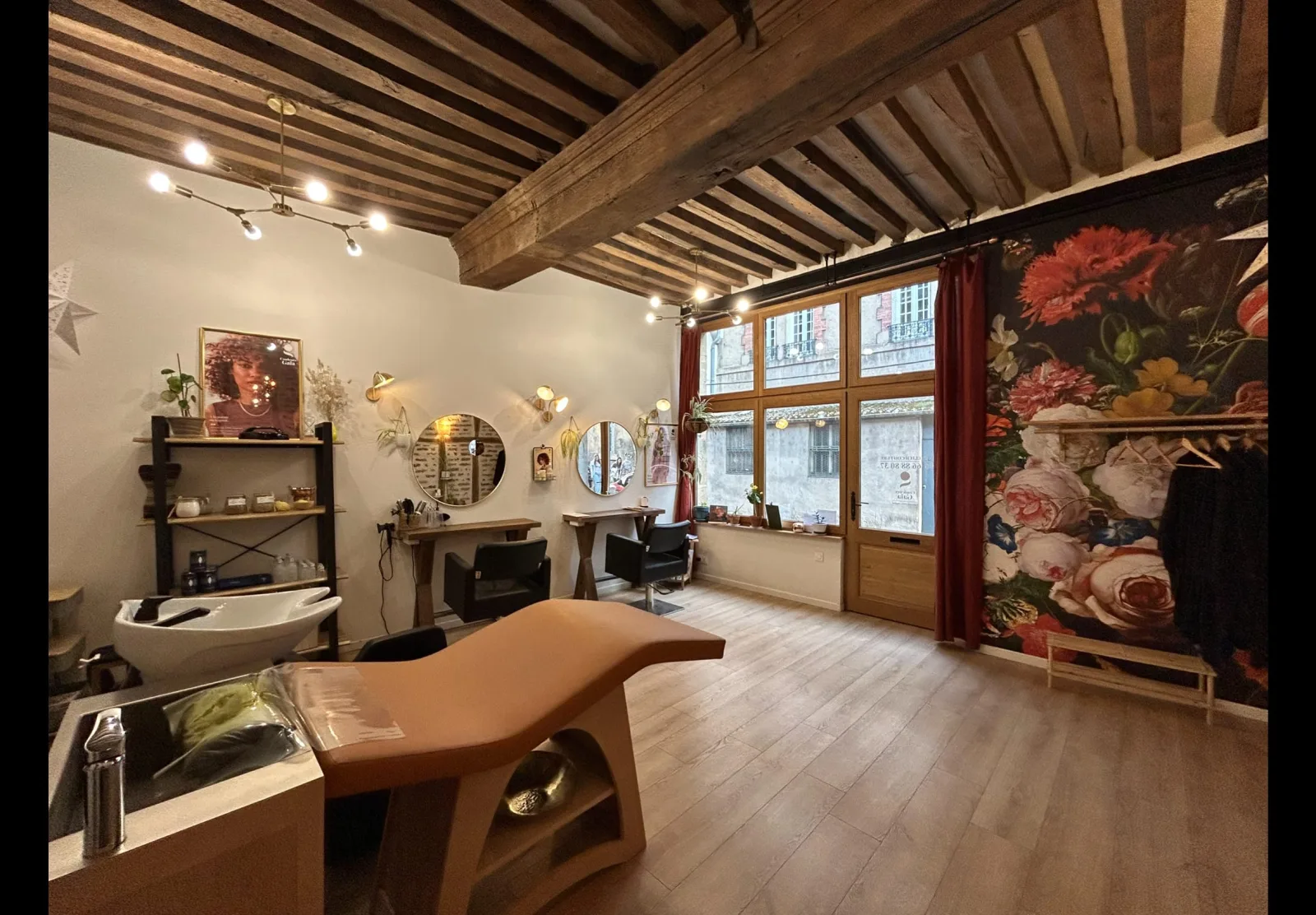 L'atelier coiffure - Coiffure Moulins - L'atelier coiffure - Photo Galerie - OneBooking