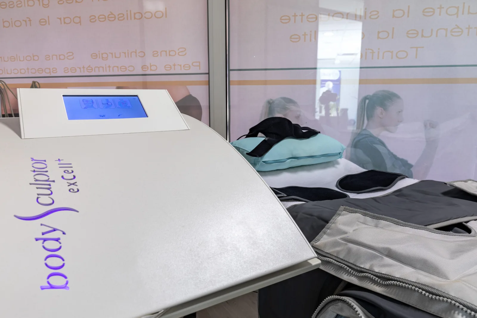 Unique Wellness - Centre d'Amincissement, Tonification et Anti-Âge - Bien-être Orange - Unique Wellness - Centre d'Amincissement, Tonification et Anti-Âge - Photo Galerie - OneBooking