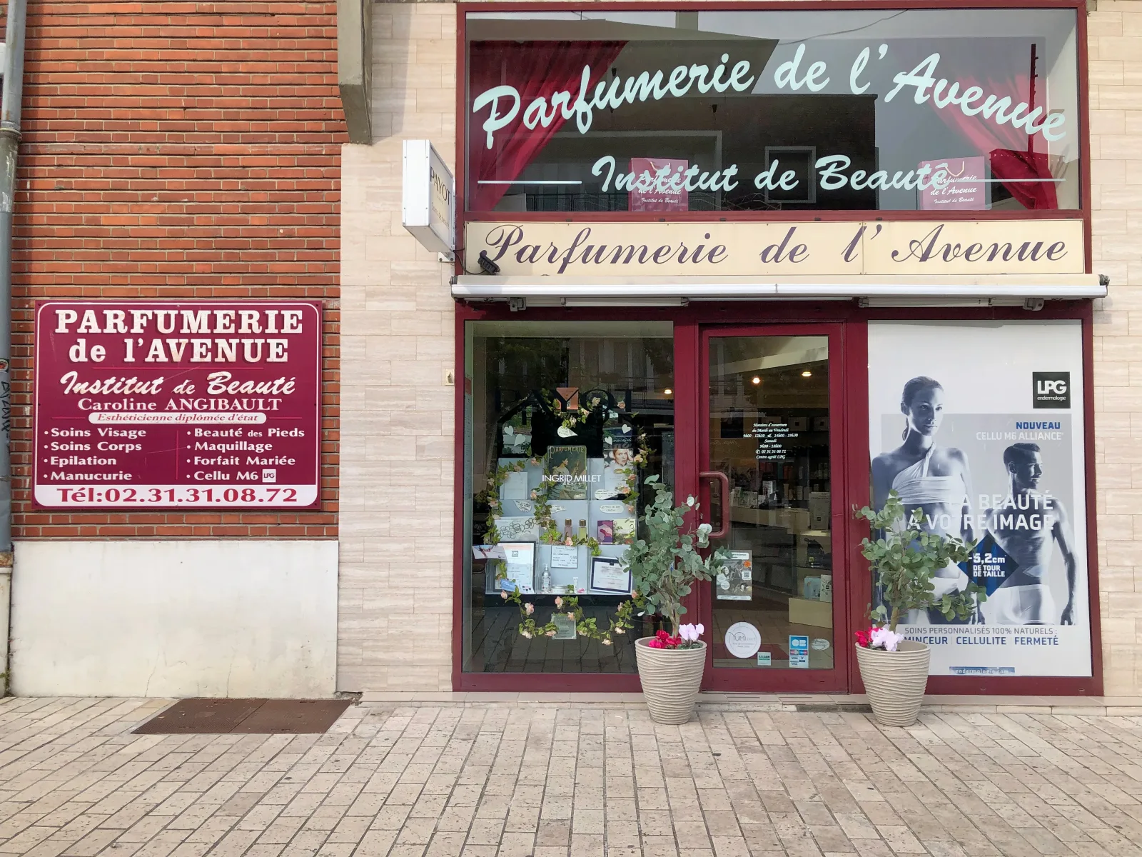 Parfumerie De l'Avenue - Institut de beauté Lisieux - Parfumerie De l'Avenue - Photo Galerie - OneBooking