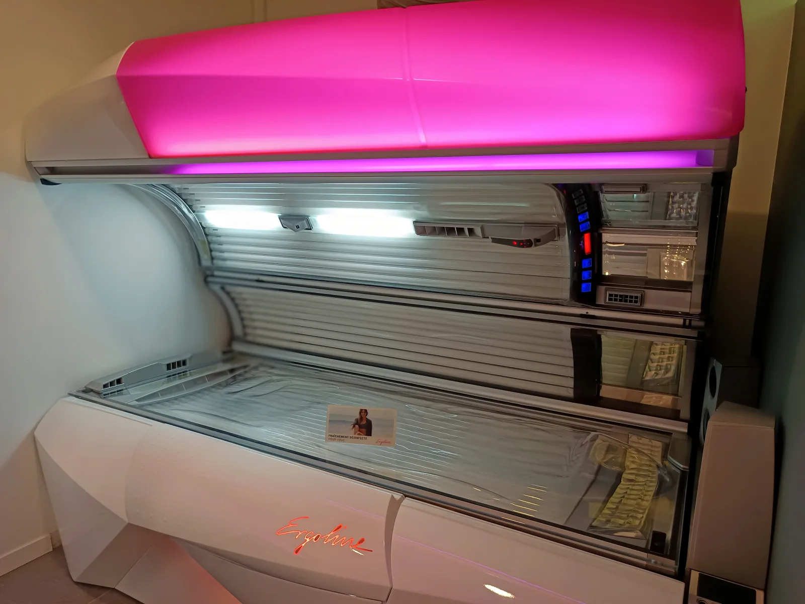 Solara Bronzage Beauté - Institut de beauté Valenciennes - Solara Bronzage Beauté - Photo Galerie - OneBooking