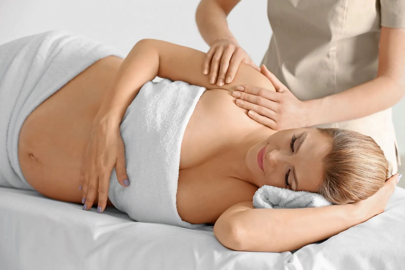 Akeia Massage & Wellness - Massage La Rochelle - Akeia Massage & Wellness - Photo Galerie - OneBooking