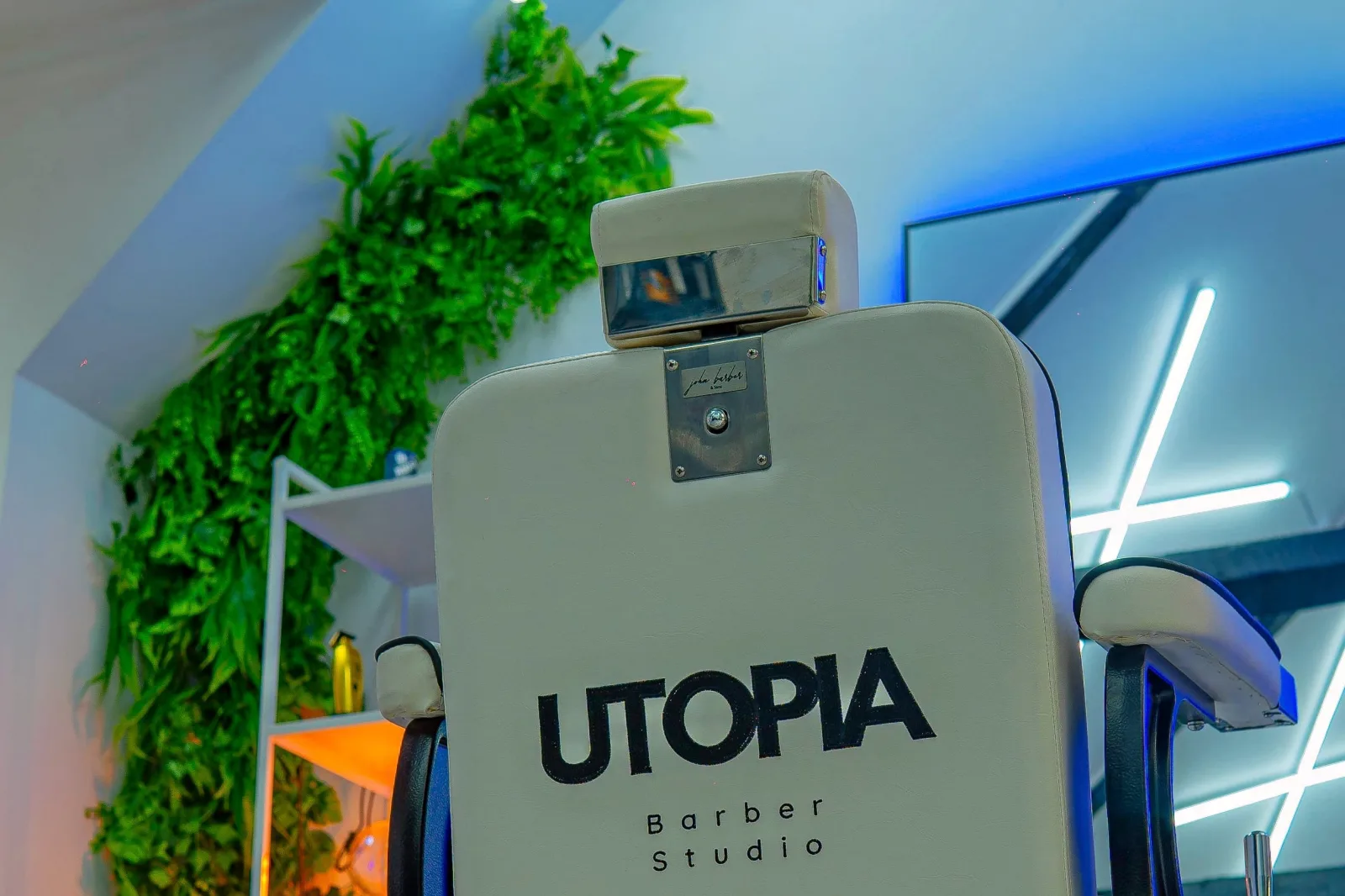 Utopia Barber Studio - Coiffure Lannion - Utopia Barber Studio - Photo Galerie - OneBooking