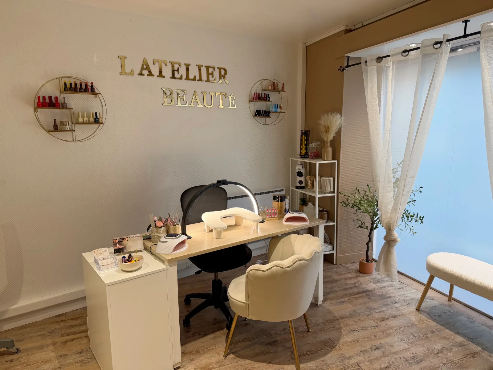 L'atelier beauté 76 - Coiffure Elbeuf - L'atelier beauté 76 - Photo Galerie - OneBooking