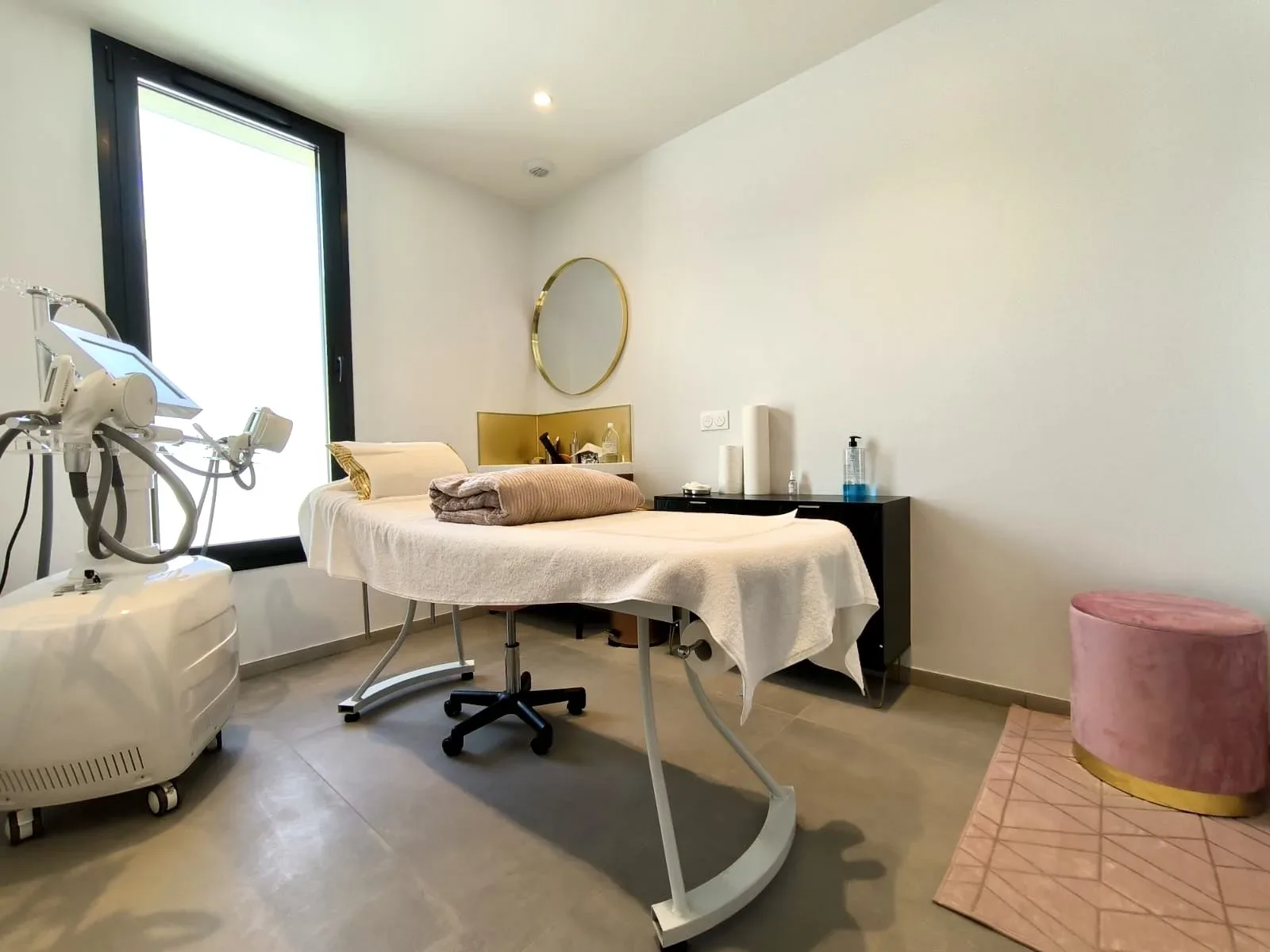 Dermapure - Massage Pau - Dermapure - Photo Galerie - OneBooking